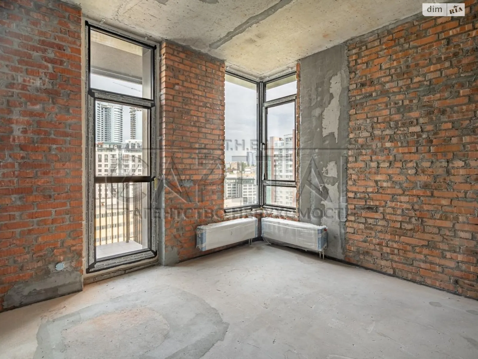 Продается 2-комнатная квартира 54 кв. м в Киеве - фото 1