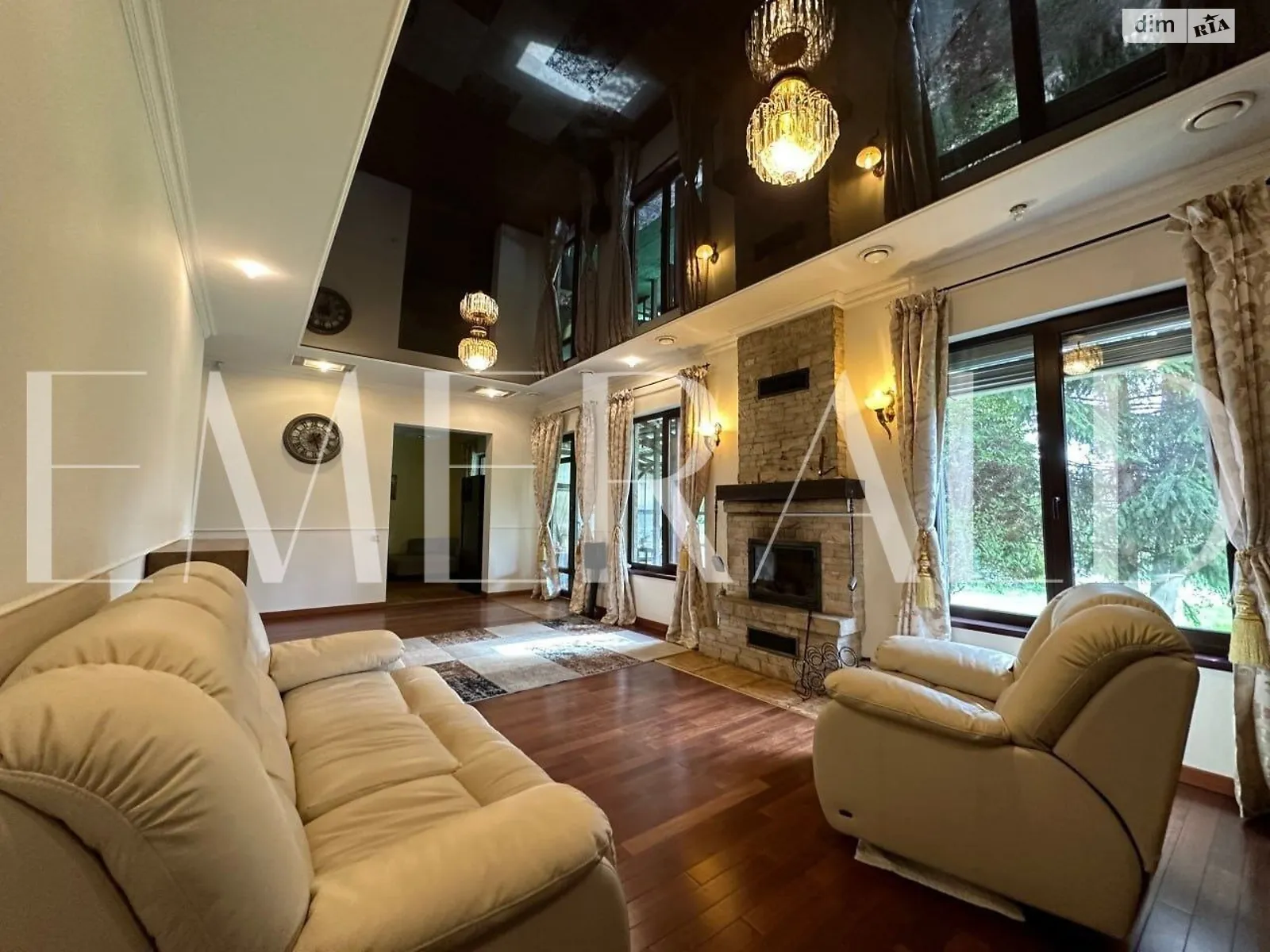 Продається будинок 2 поверховий 244.9 кв. м з каміном, цена: 280000 $ - фото 1