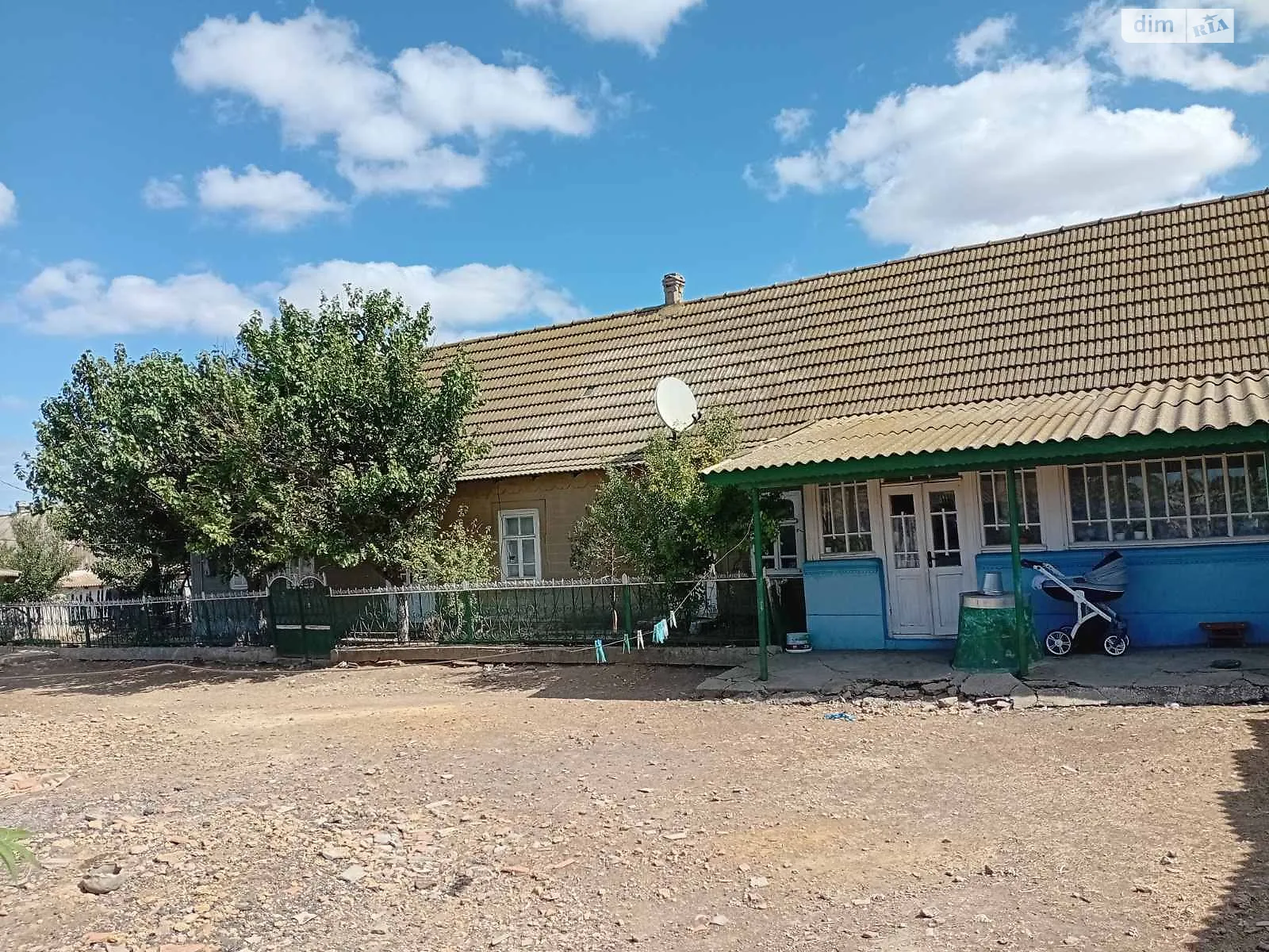 Продається одноповерховий будинок 200 кв. м с басейном, цена: 3500 $ - фото 1