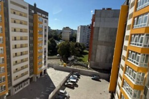 Продаж квартири, Хмельницький, р‑н. Виставка, Степана Бандери вулиця