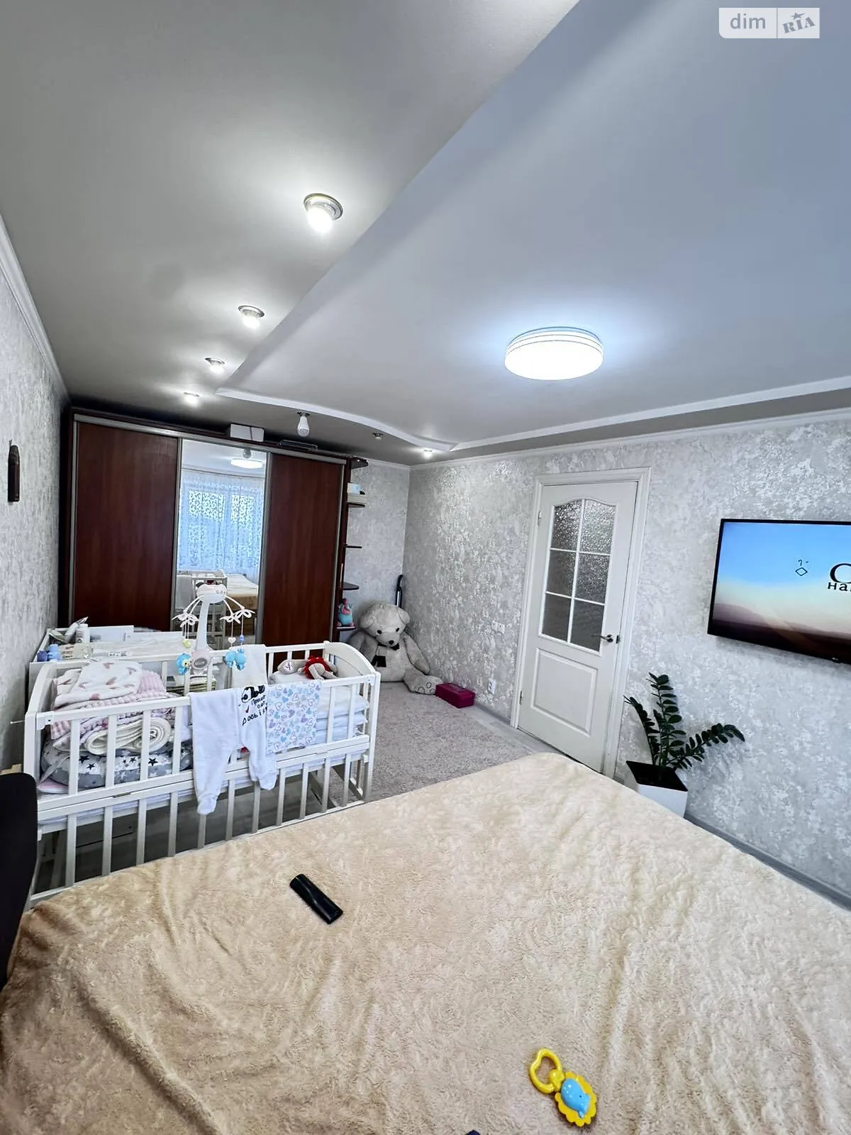 Продается 2-комнатная квартира 46 кв. м в Хмельницком, пр. Мира, 42 - фото 1