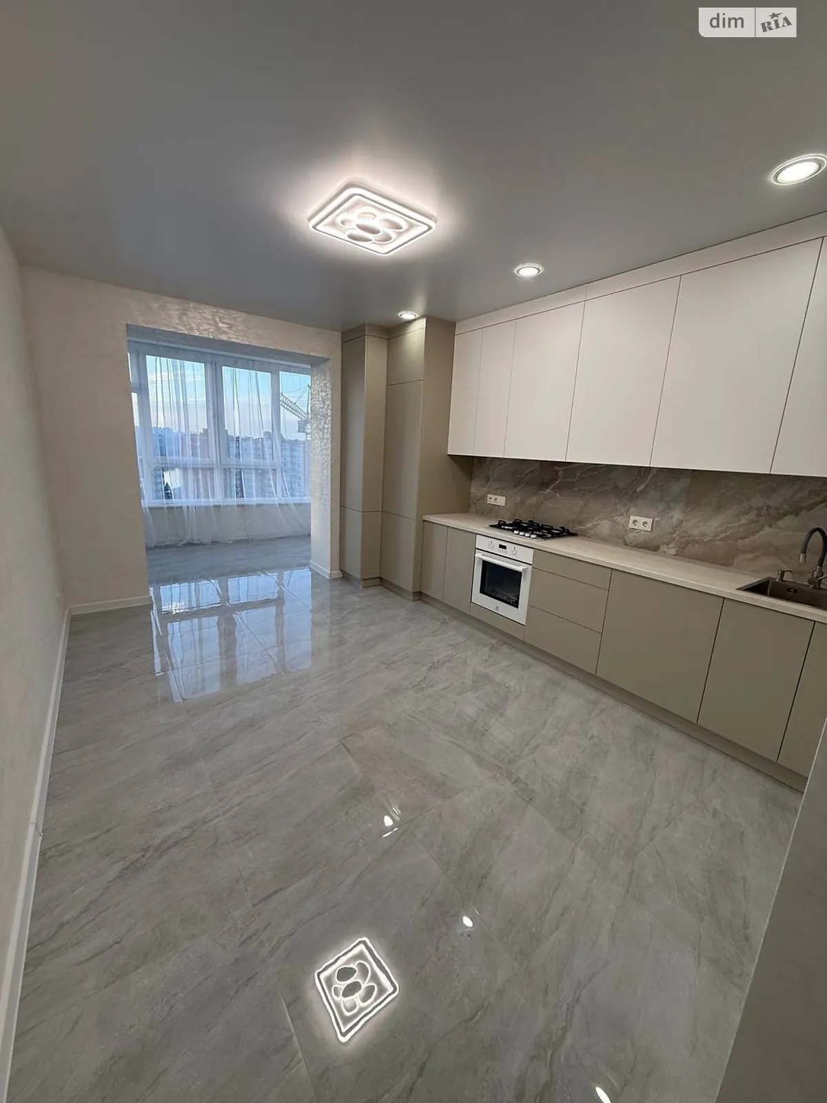 Продается 2-комнатная квартира 73 кв. м в Хмельницком, ул. Гетьманская, 7Б - фото 1