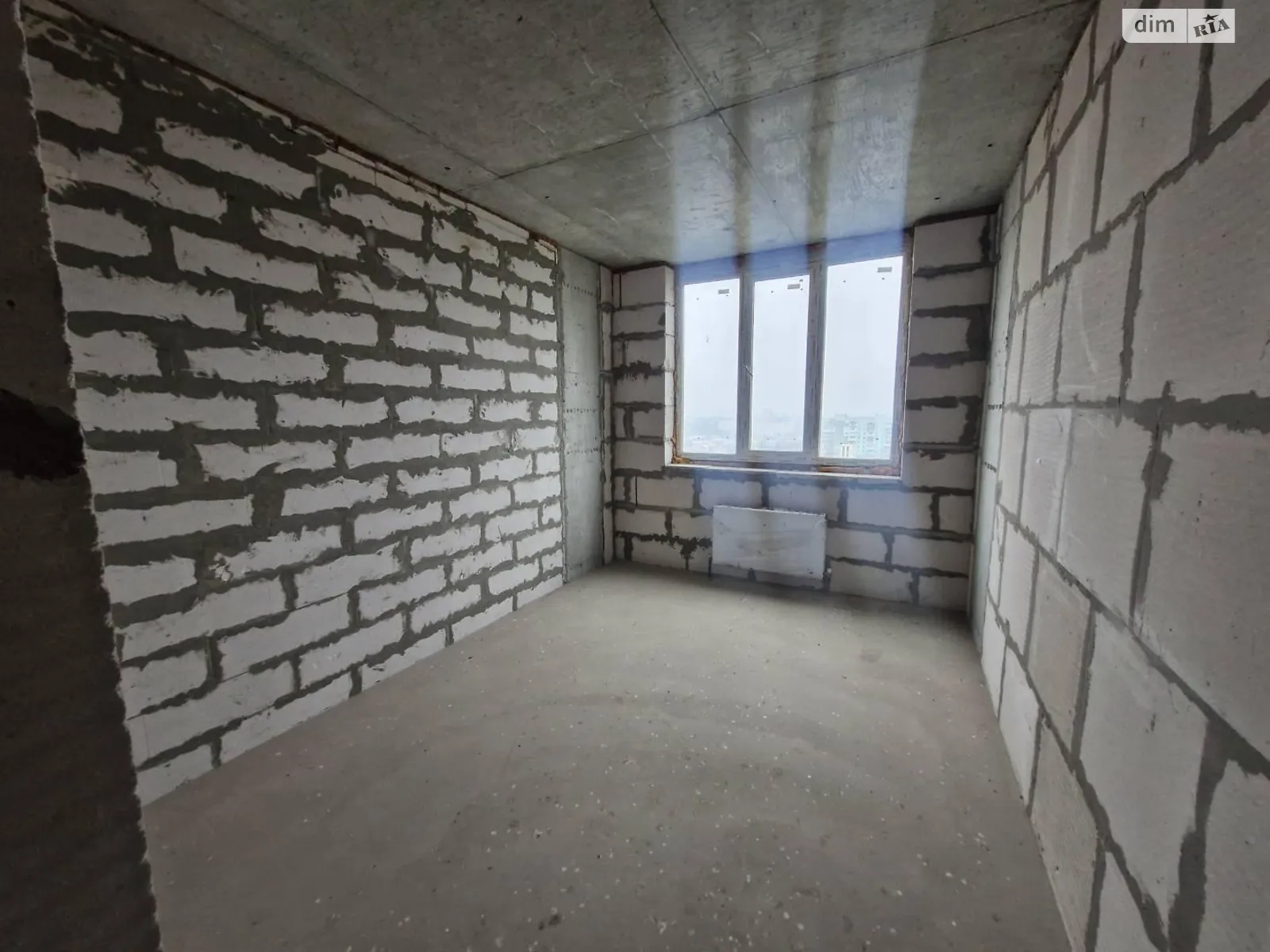 Продается 2-комнатная квартира 56.6 кв. м в Черноморске, ул. Защитников Украины(1 Мая) - фото 1