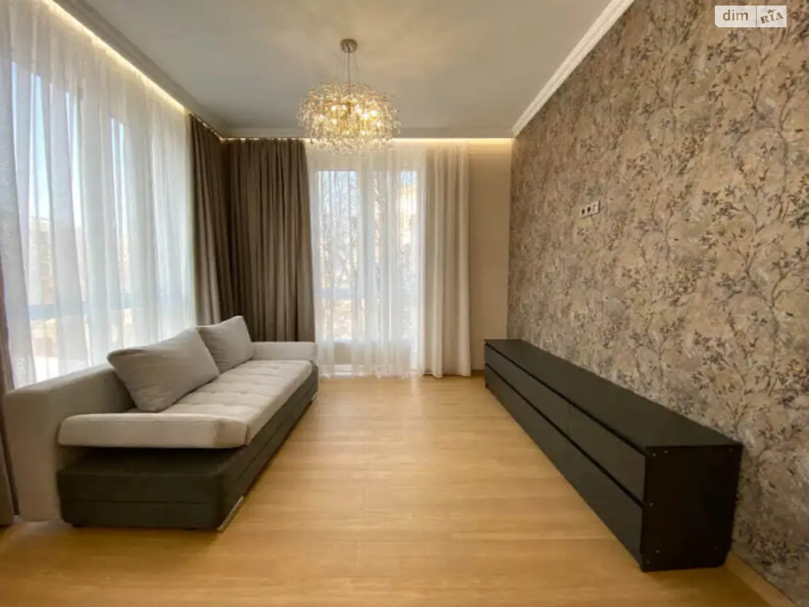 Продается 2-комнатная квартира 55 кв. м в Днепре, ул. Левка Лукьяненко, 6Д - фото 1