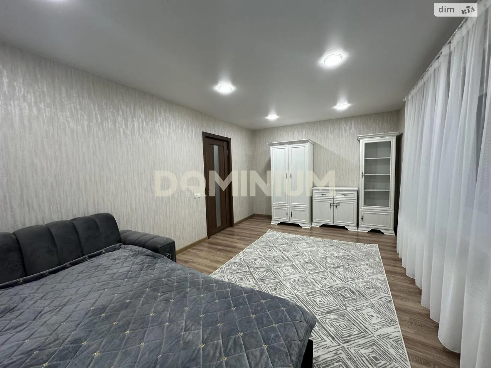 Сдается в аренду 1-комнатная квартира 68 кв. м в Хусте, цена: 350 $ - фото 1