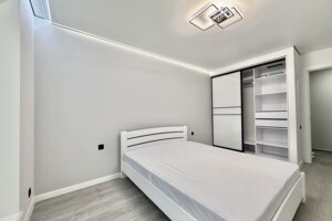 Долгосрочная аренда квартиры, Тернопольская, Петриков, Степана Бандеры улица