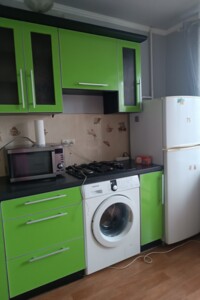 Сниму квартиру посуточно в Сумской области