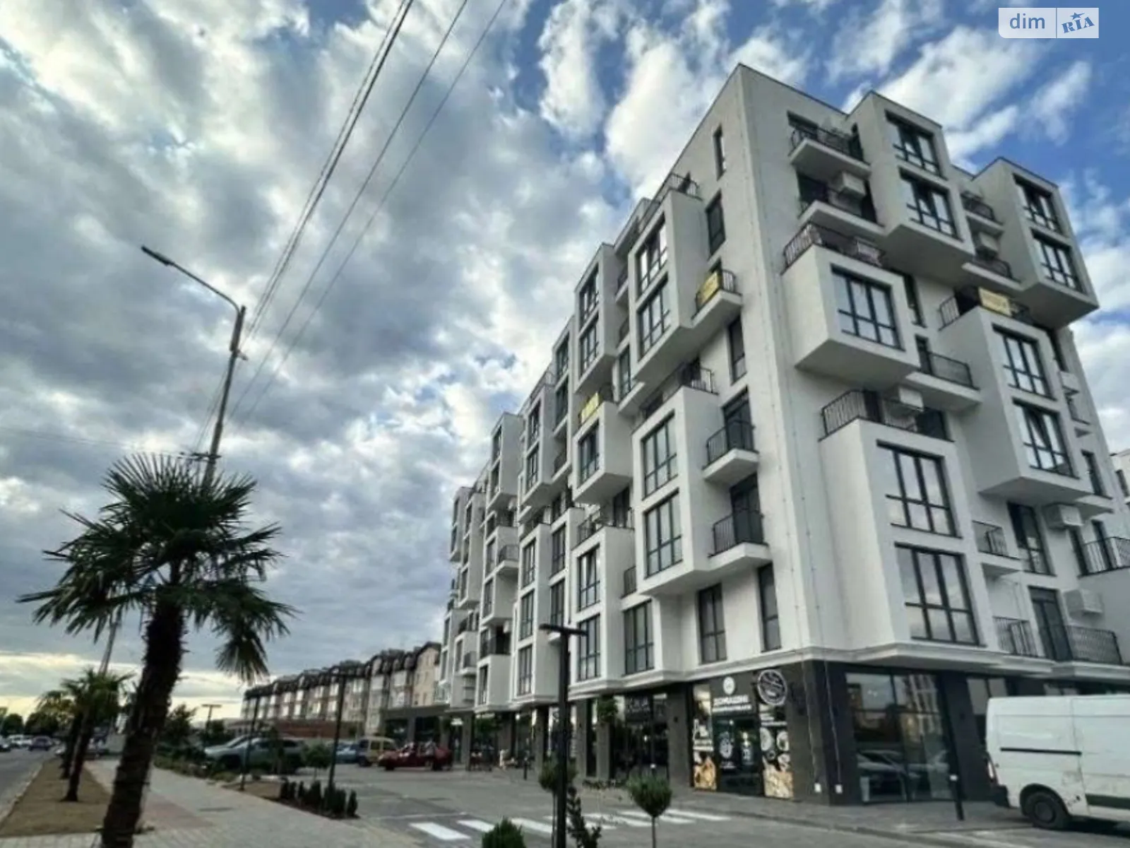 Продается 2-комнатная квартира 68.24 кв. м в Ужгороде, ул. Николая Бобяка, 8 - фото 1