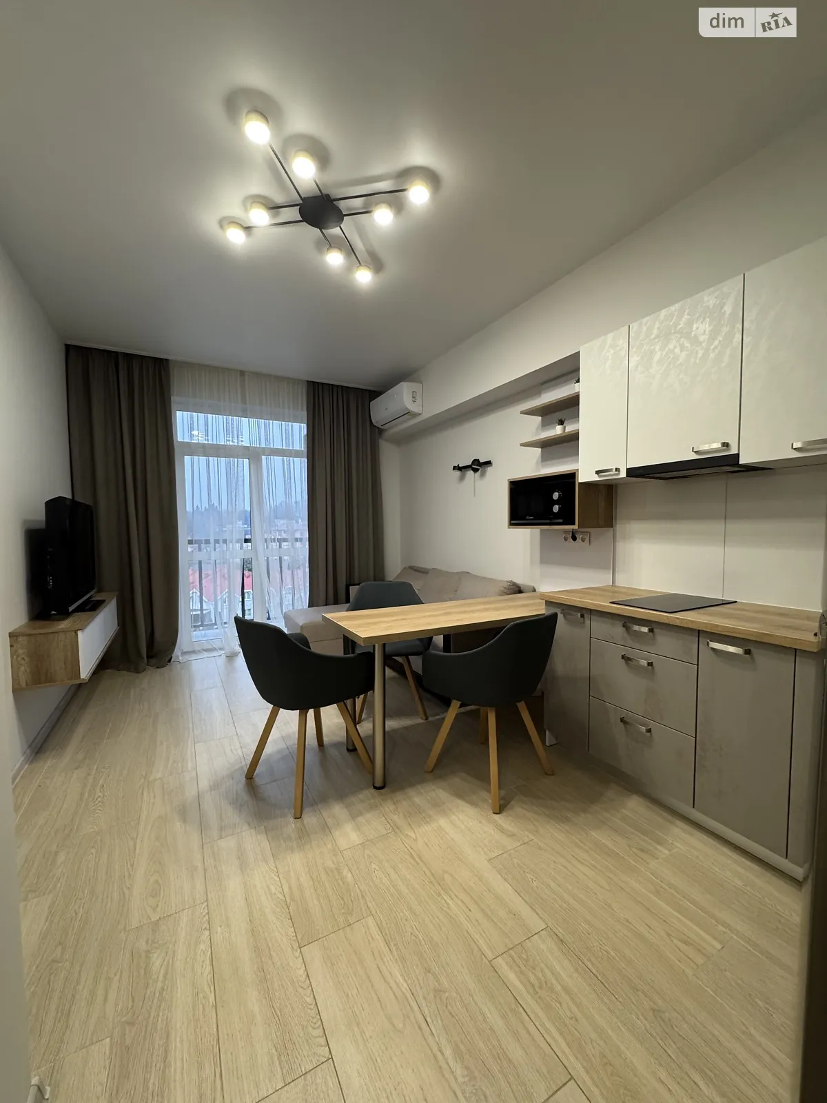 Здається в оренду 1-кімнатна квартира 45 кв. м у Ужгороді, вул. Собранецька - фото 1