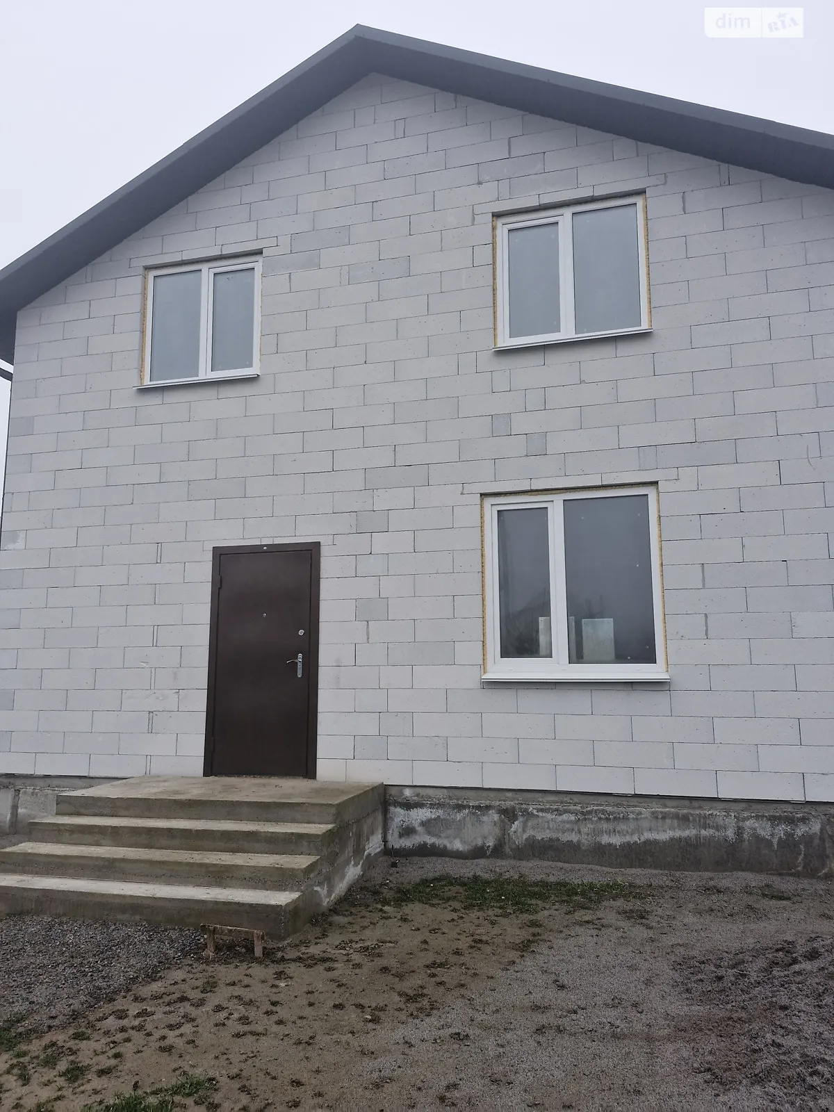 Продається будинок 2 поверховий 100 кв. м с басейном, цена: 60000 $ - фото 1