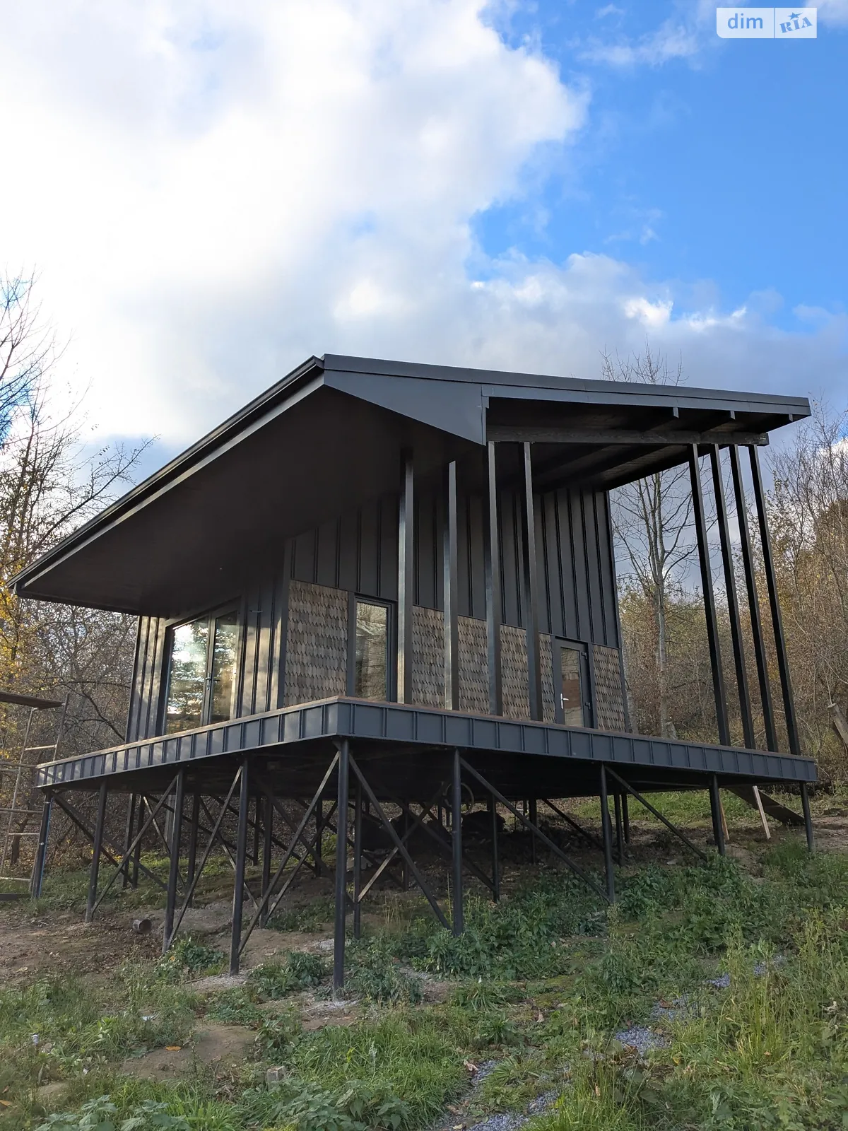 Продается дом на 2 этажа 65 кв. м с гаражом, цена: 54000 $ - фото 1