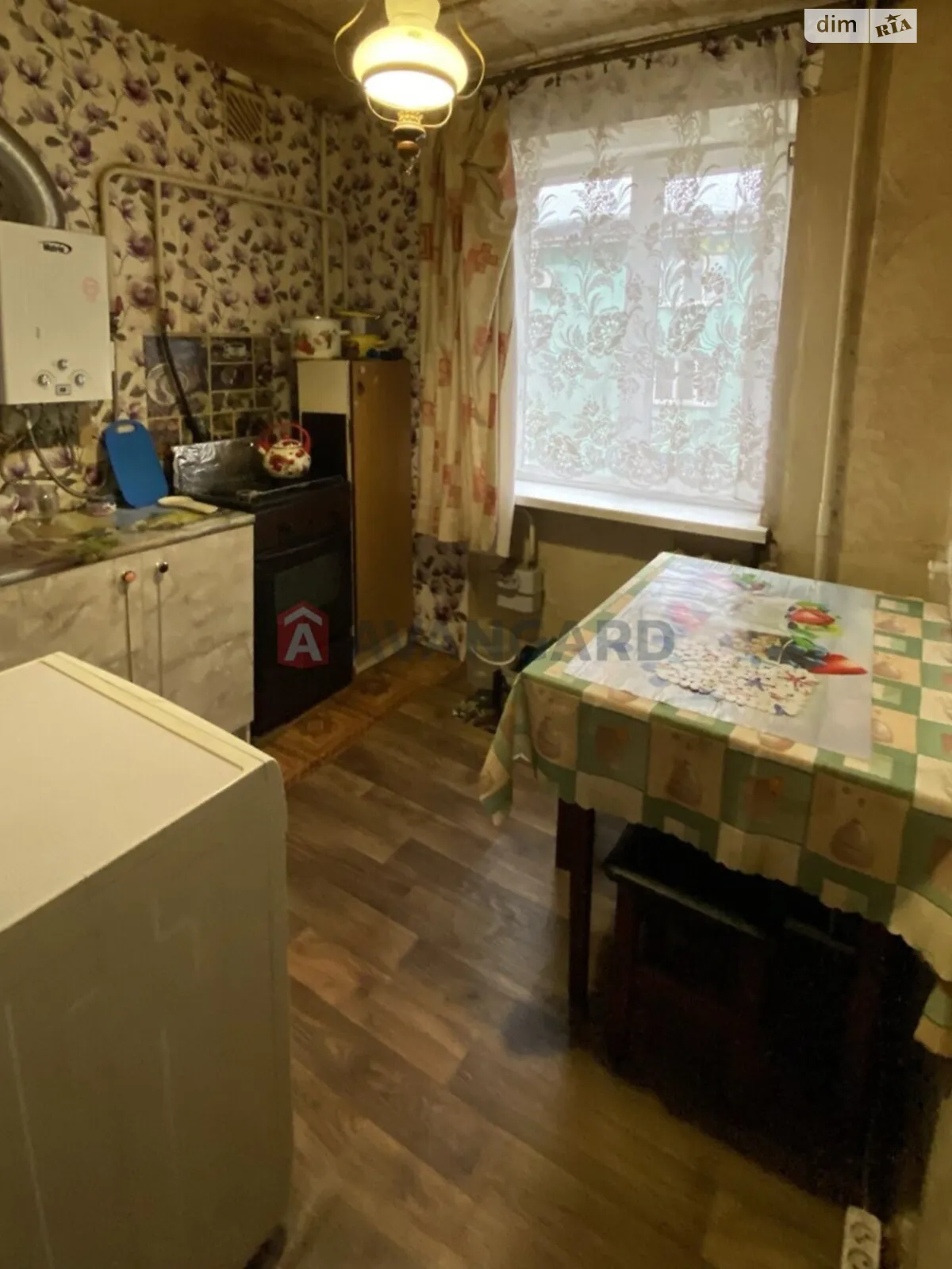 2-комнатная квартира 48 кв. м в Запорожье, ул. Почтовая(Горького) - фото 1