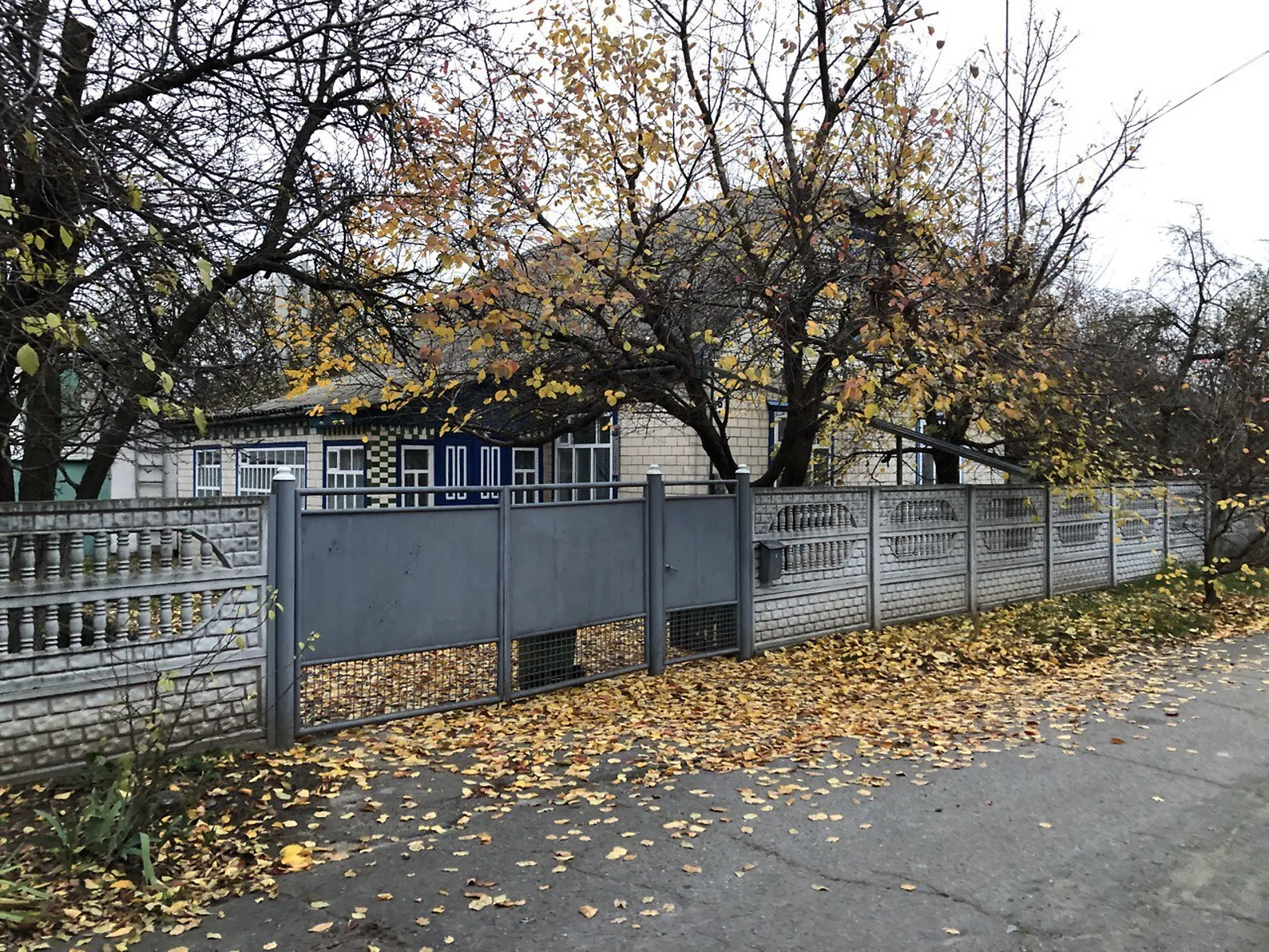 Продается одноэтажный дом 80 кв. м с мебелью, ул. Космонавтов - фото 1