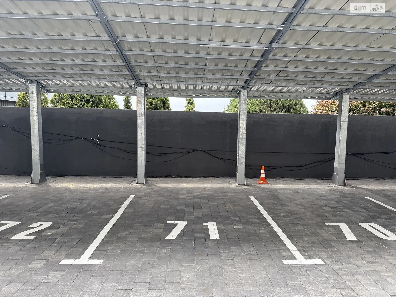 Здається в оренду підземний паркінг під легкове авто на 15 кв. м, цена: 4500 грн - фото 1