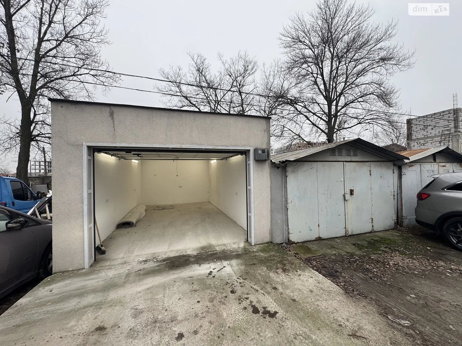 Продається місце в гаражному кооперативі під легкове авто на 21 кв. м, цена: 18000 $ - фото 1