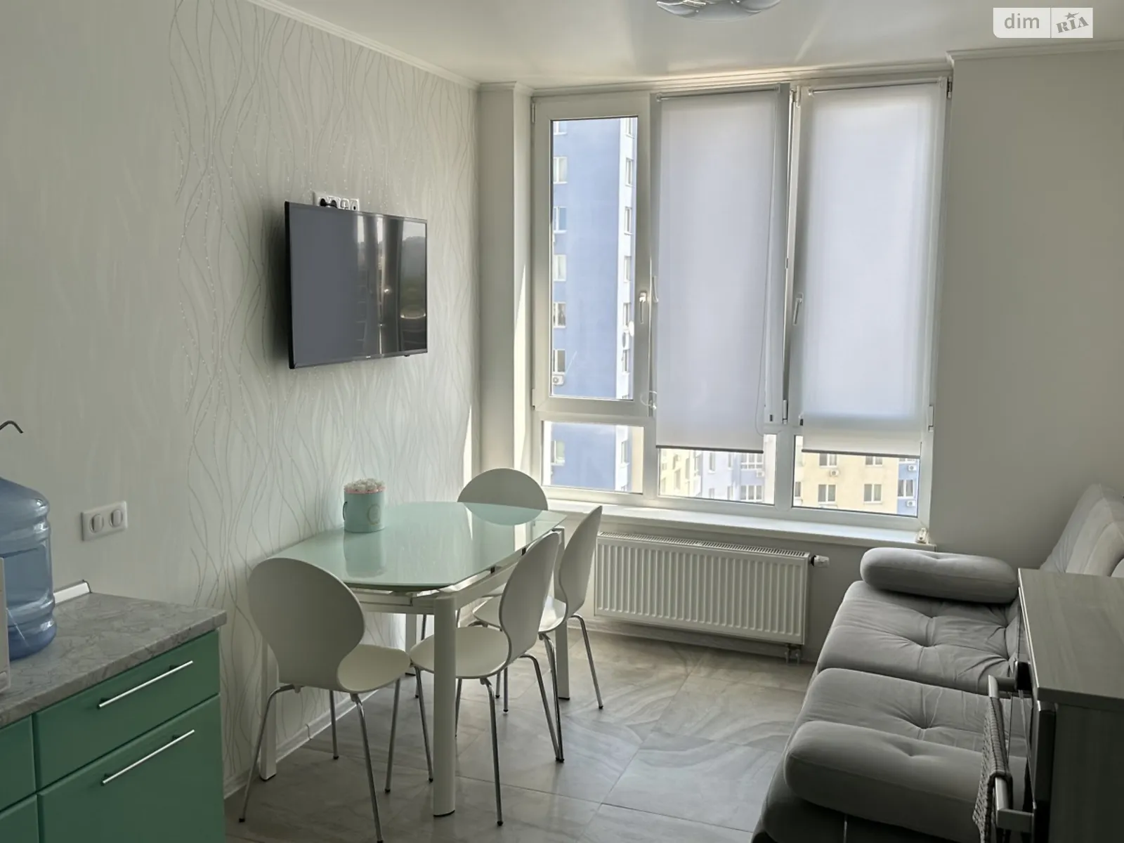 Сдается в аренду 1-комнатная квартира 52 кв. м в Киеве, просп. Академика Глушкова, 9Г - фото 1