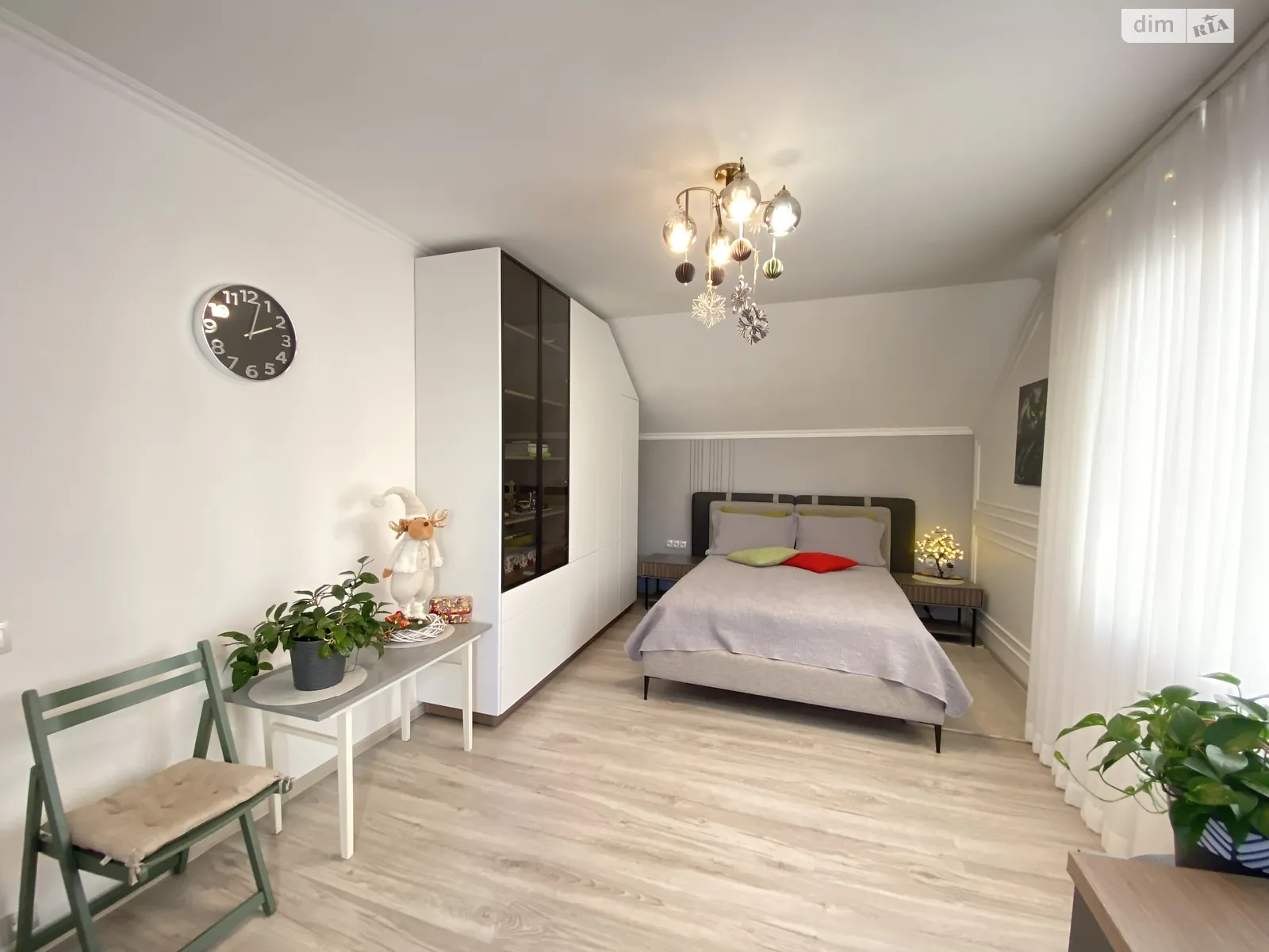 Продается дом на 2 этажа 107.6 кв. м с подвалом, цена: 210000 $ - фото 1