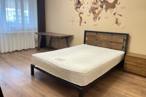 Продажа квартиры, Львов, р‑н. Южный, Петлюры Симона улица, дом 37