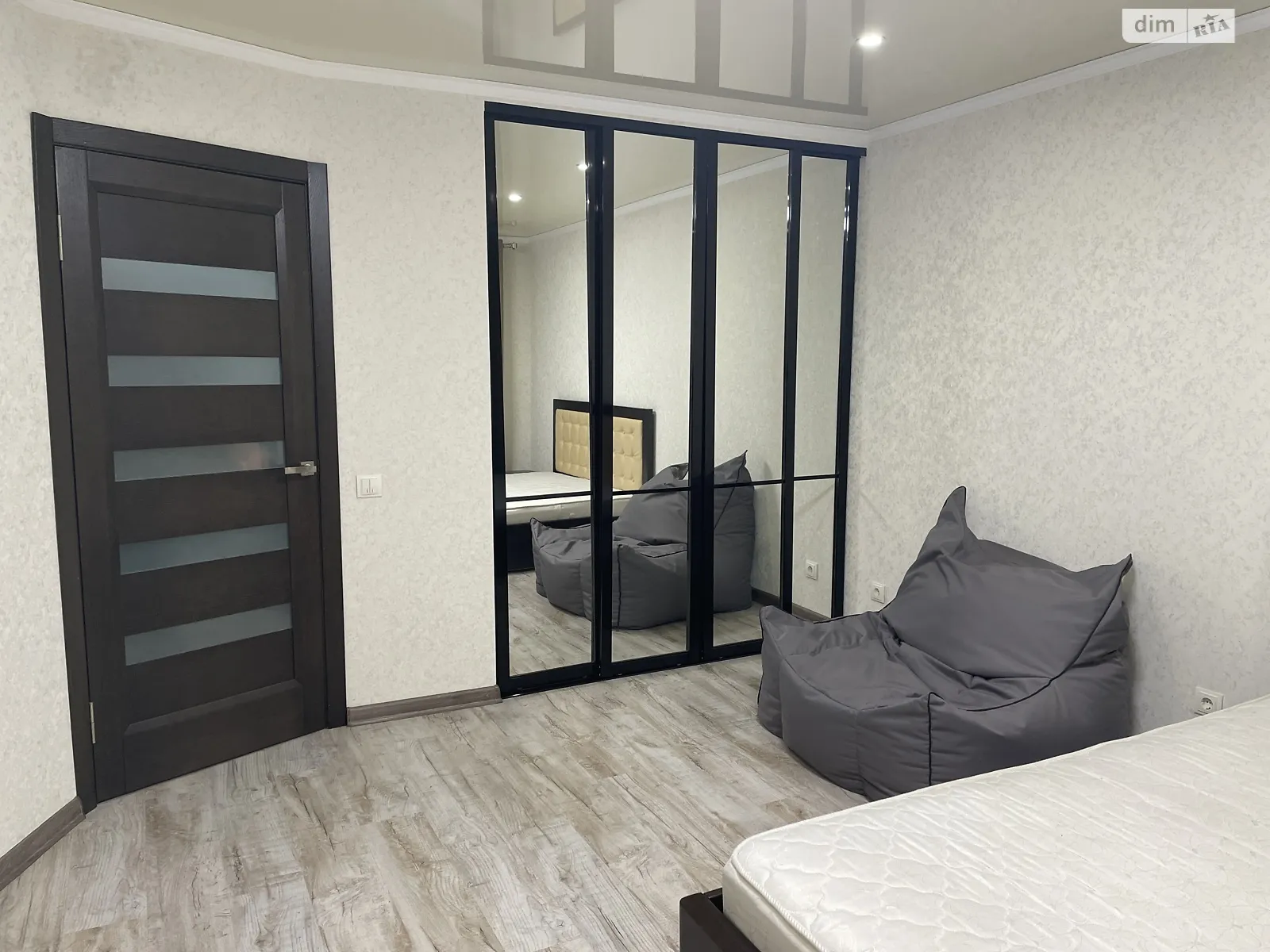 Сдается в аренду 1-комнатная квартира 52 кв. м в Виннице, ул. Келецкая, 99Б - фото 1