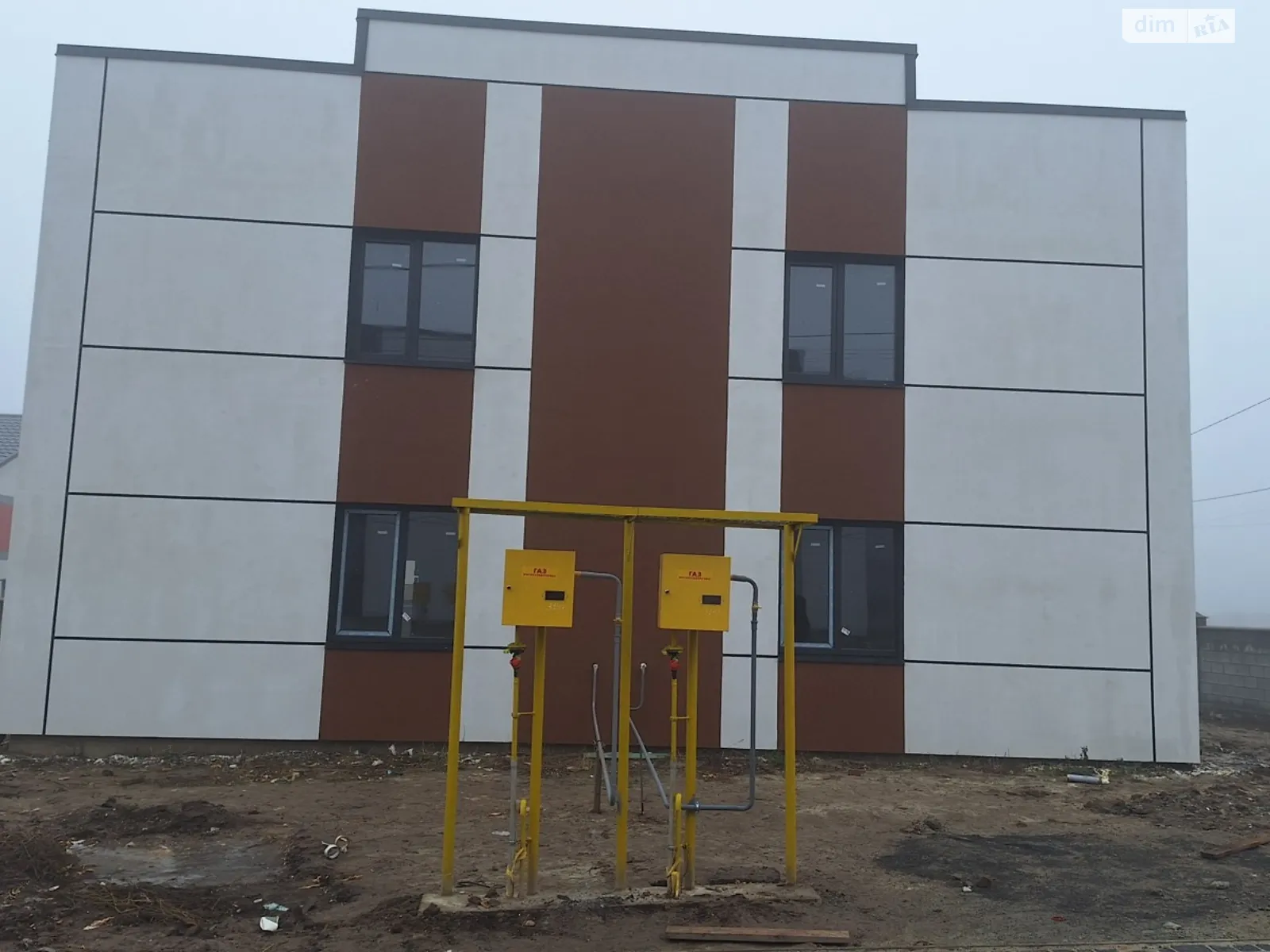 мас. Макарова Авторынок Ровно, цена: 75000 $ - фото 1