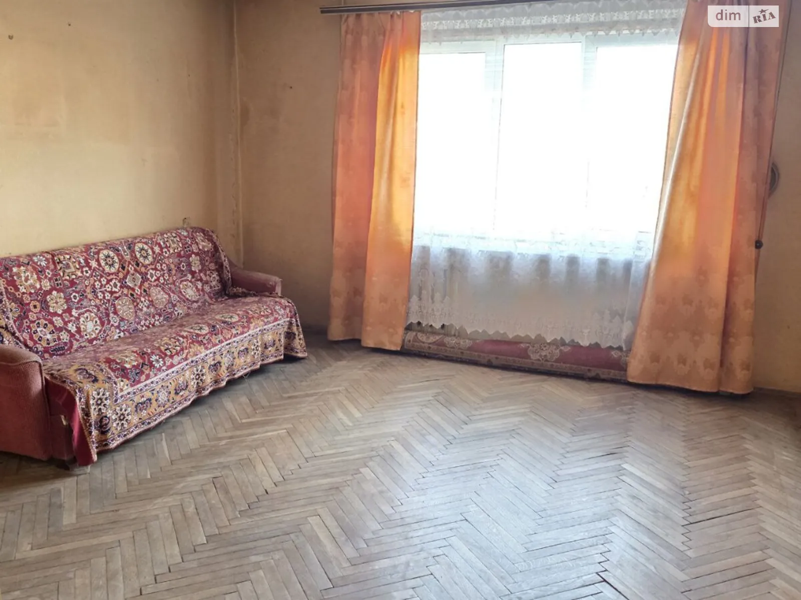 Продается 3-комнатная квартира 66.7 кв. м в Львове, ул. Сиховская, 28 - фото 1