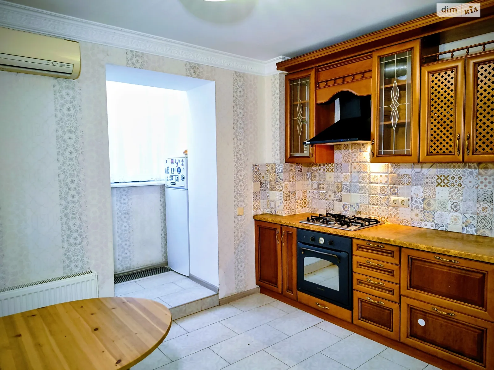 ул. Рыбальская, 8 Печерск Киев Печерская - фото 1