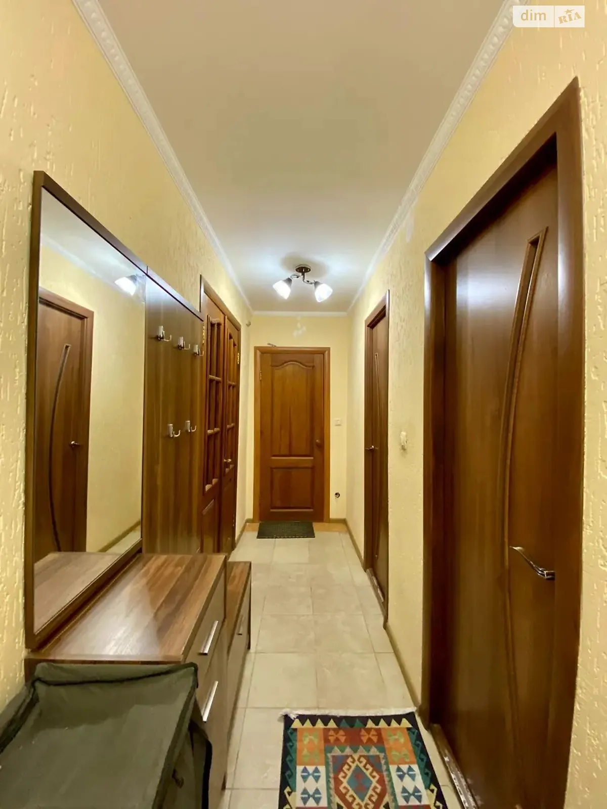 Продается 3-комнатная квартира 64.1 кв. м в Николаеве, ул. Бугская (Варваровка), 34 - фото 1