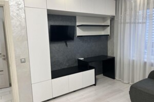 Продаж квартири, Київ, р‑н. Осокорки, ст.м. Осокорки, Софії Русової вулиця, буд. 7