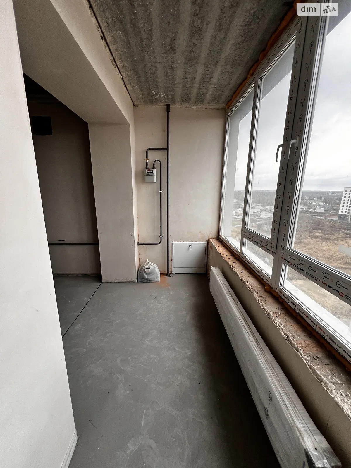 Продается 1-комнатная квартира 41 кв. м в Буче, ул. Ивана Кожедуба, 4Б - фото 1