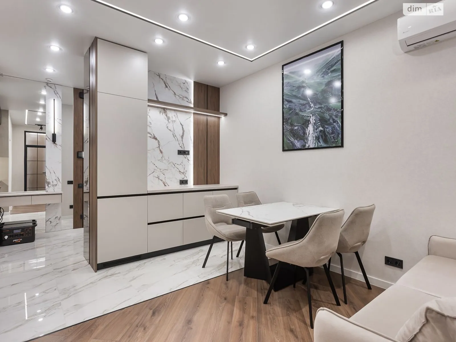 Продається 2-кімнатна квартира 47 кв. м у Одесі, вул. Краснова - фото 1