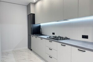 Продаж квартири, Івано-Франківськ, р‑н. Майзлі, Незалежності (Горького) вулиця, буд. 2А