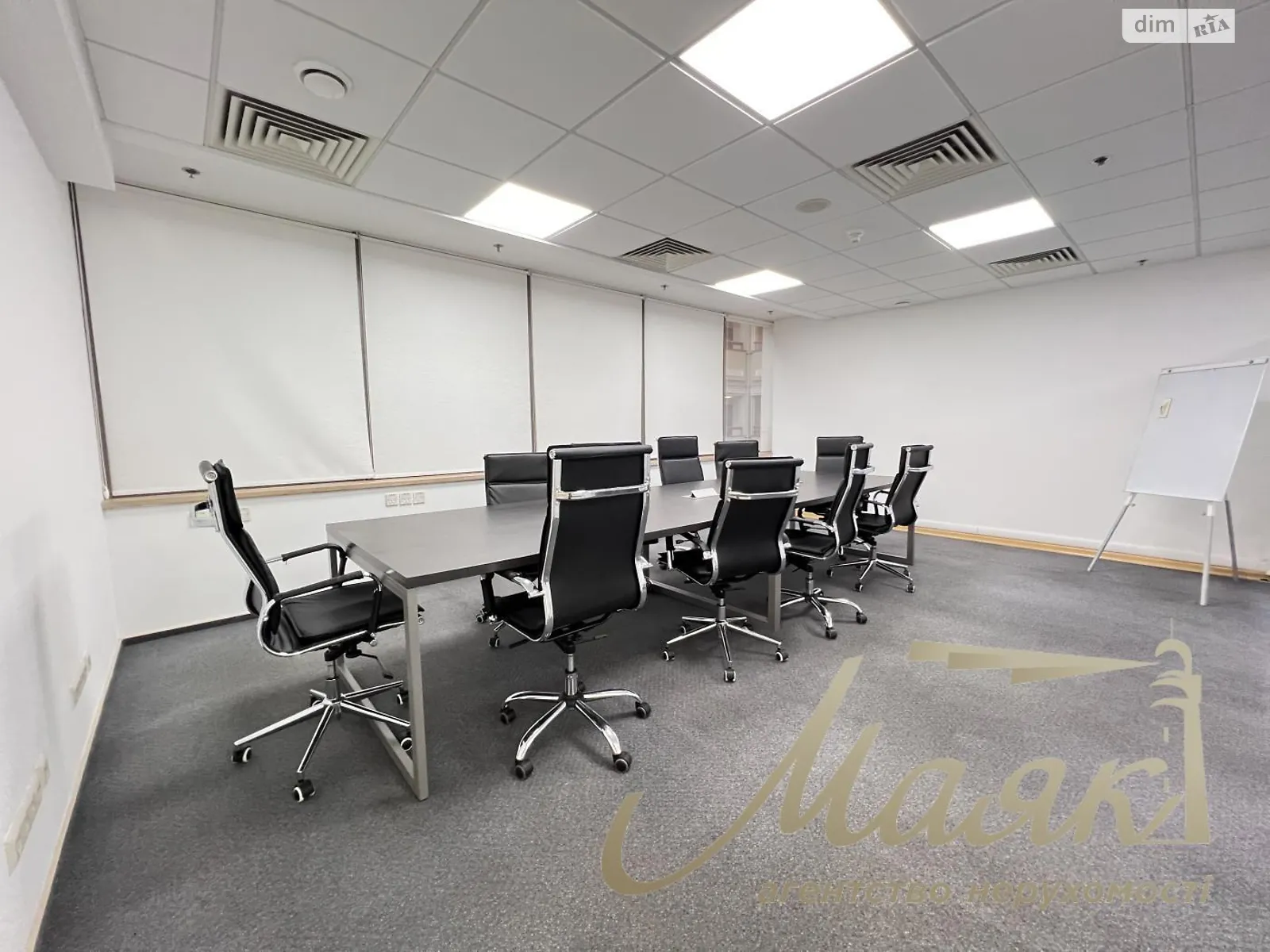 Сдается в аренду офис 112 кв. м в бизнес-центре, цена: 3900 $ - фото 1