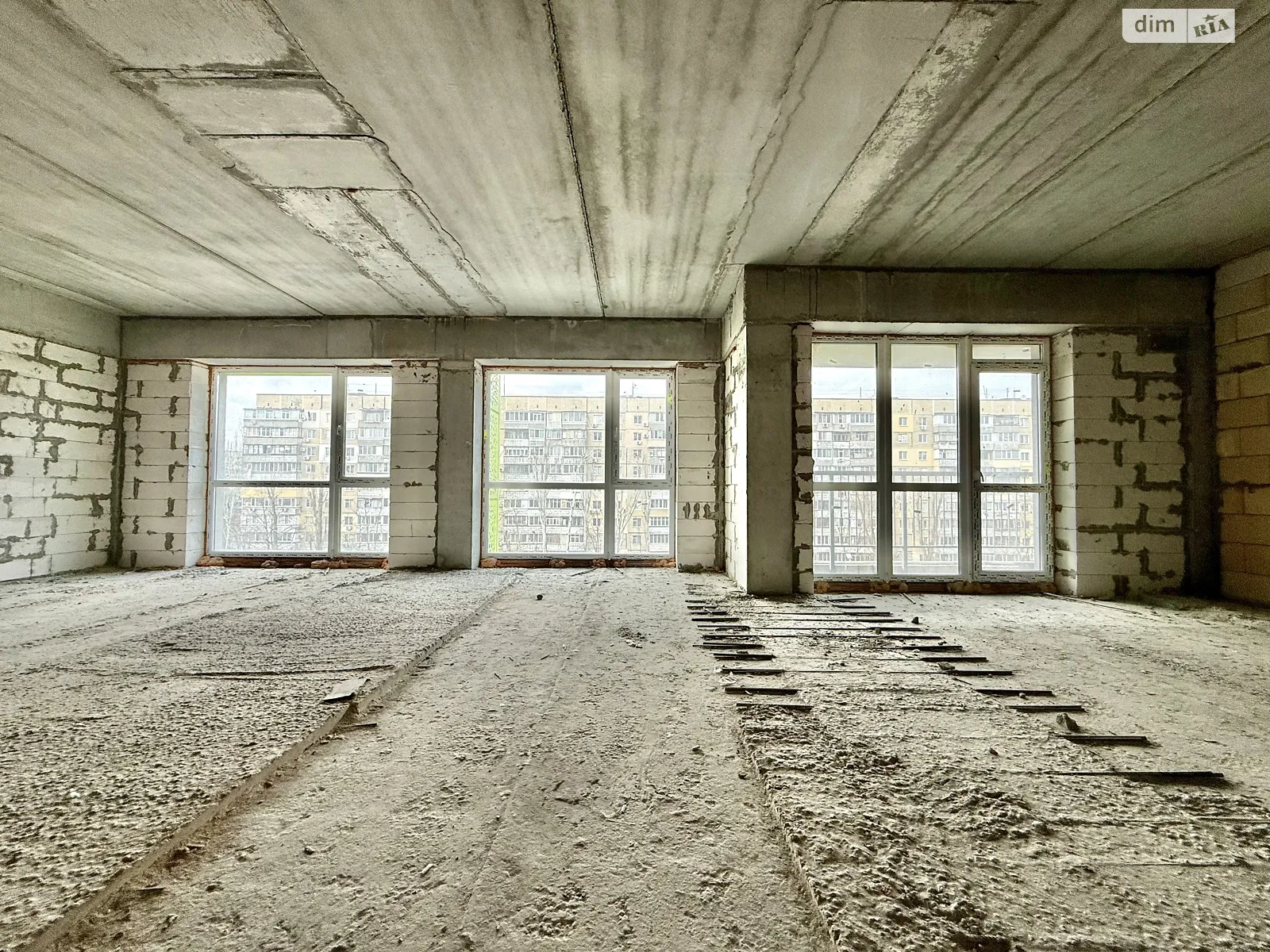 Продається 3-кімнатна квартира 70 кв. м у Дніпрі, пров. Добровольців, 23 - фото 1