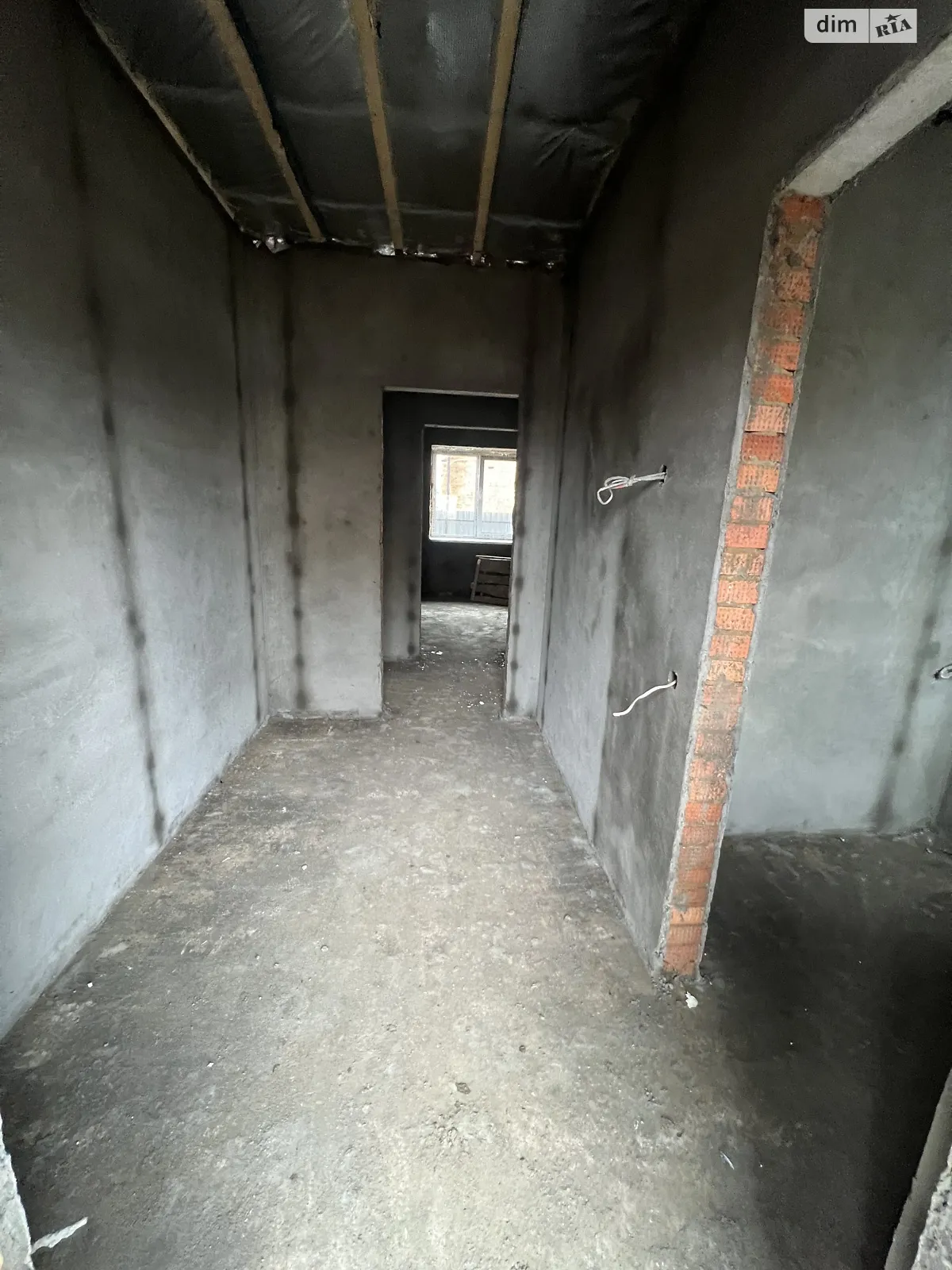 Продается одноэтажный дом 103 кв. м с гаражом, цена: 114600 $ - фото 1