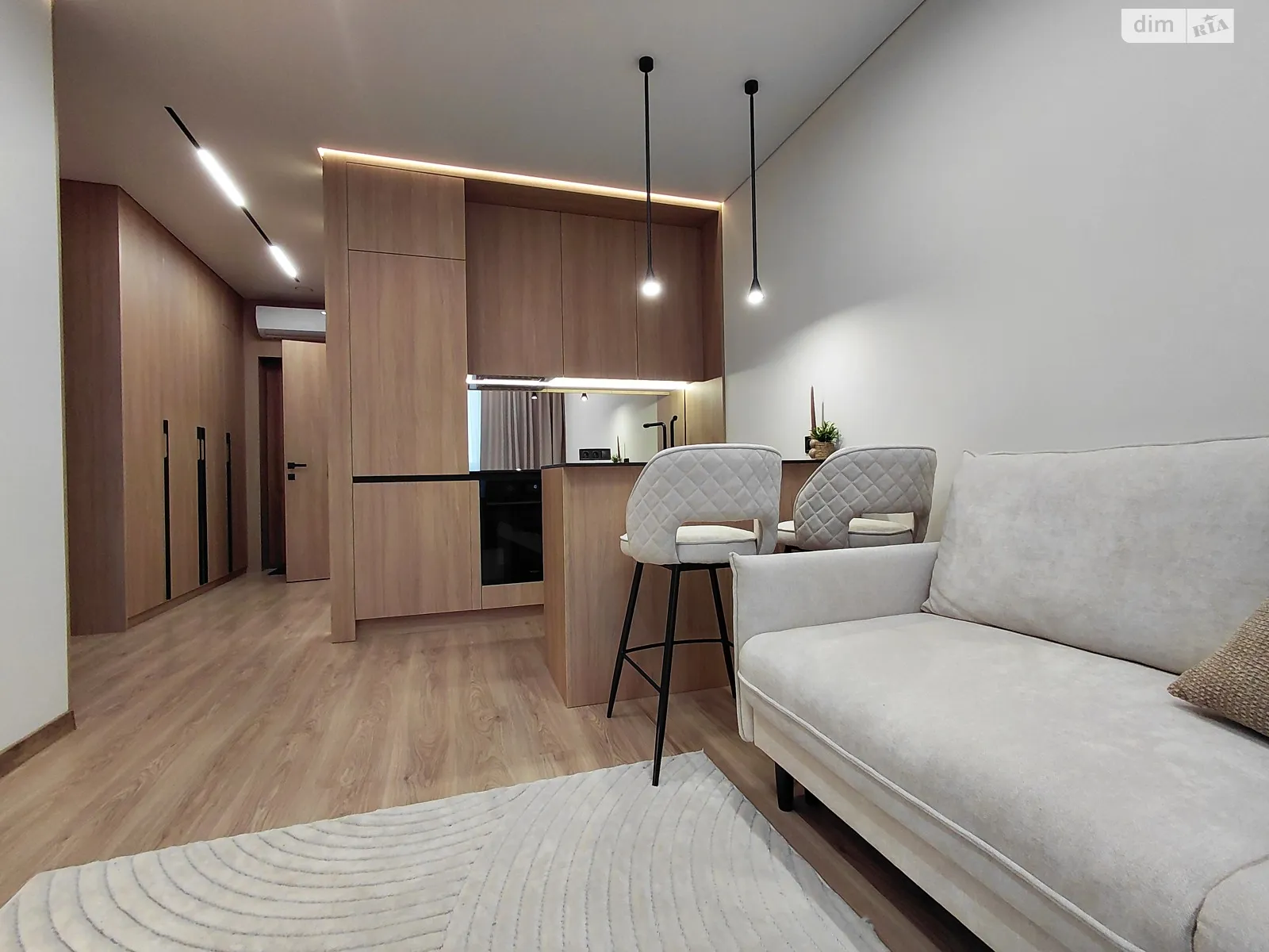 Продается 1-комнатная квартира 37 кв. м в Киеве, ул. Ивана Выговского(Маршала Гречко), 40/12 - фото 1