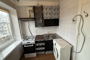 Долгосрочная аренда квартиры, Киев, р‑н. Воскресенка, ст.м. Черниговская, Ирины Бекешкиной (Генерала Карбышева) улица, дом 18А