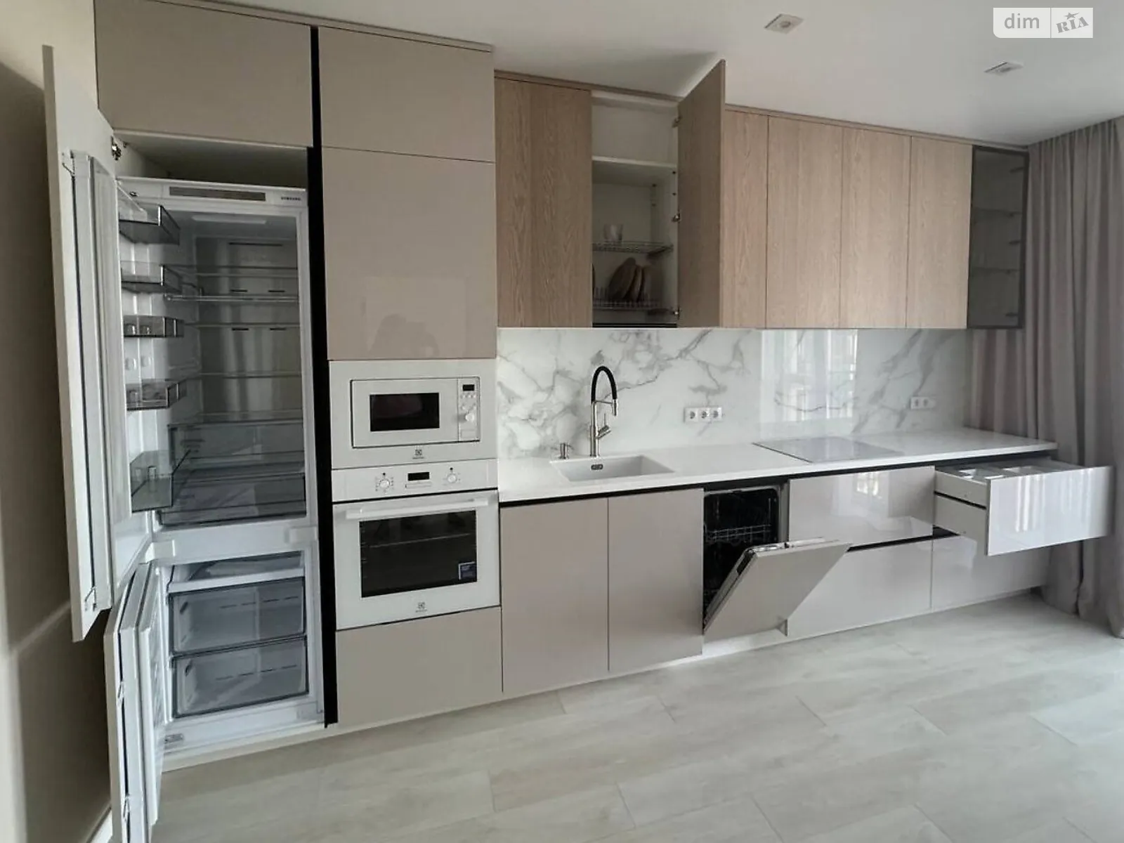 Сдается в аренду 1-комнатная квартира 48 кв. м в Виннице, ул. Праведников мира(Максимовича) - фото 1