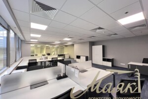 Довгострокова оренда офісного приміщення, Київ, р‑н. Центр, ст.м. Університет, Богдана Хмельницького вулиця, буд. 52/17