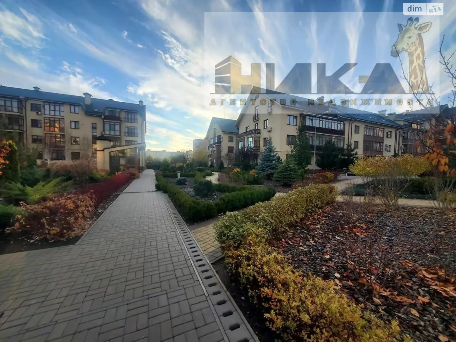 3-комнатная квартира 106.73 кв. м в Запорожье, ул. Днепровские пороги, 15Б - фото 1