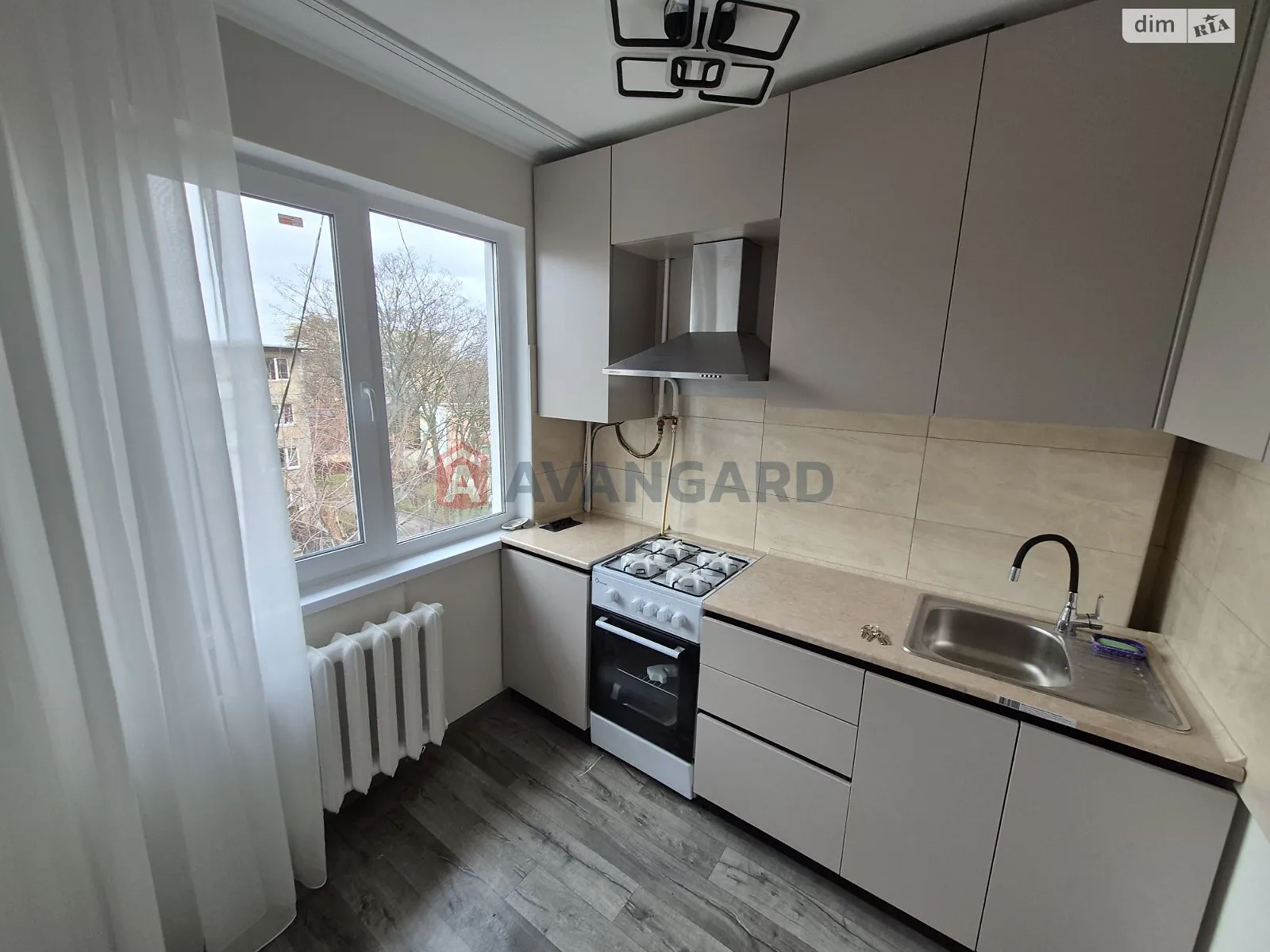 Продается 3-комнатная квартира 61.5 кв. м в Черкассах, ул. Соломенская(Толстого), 78 - фото 1