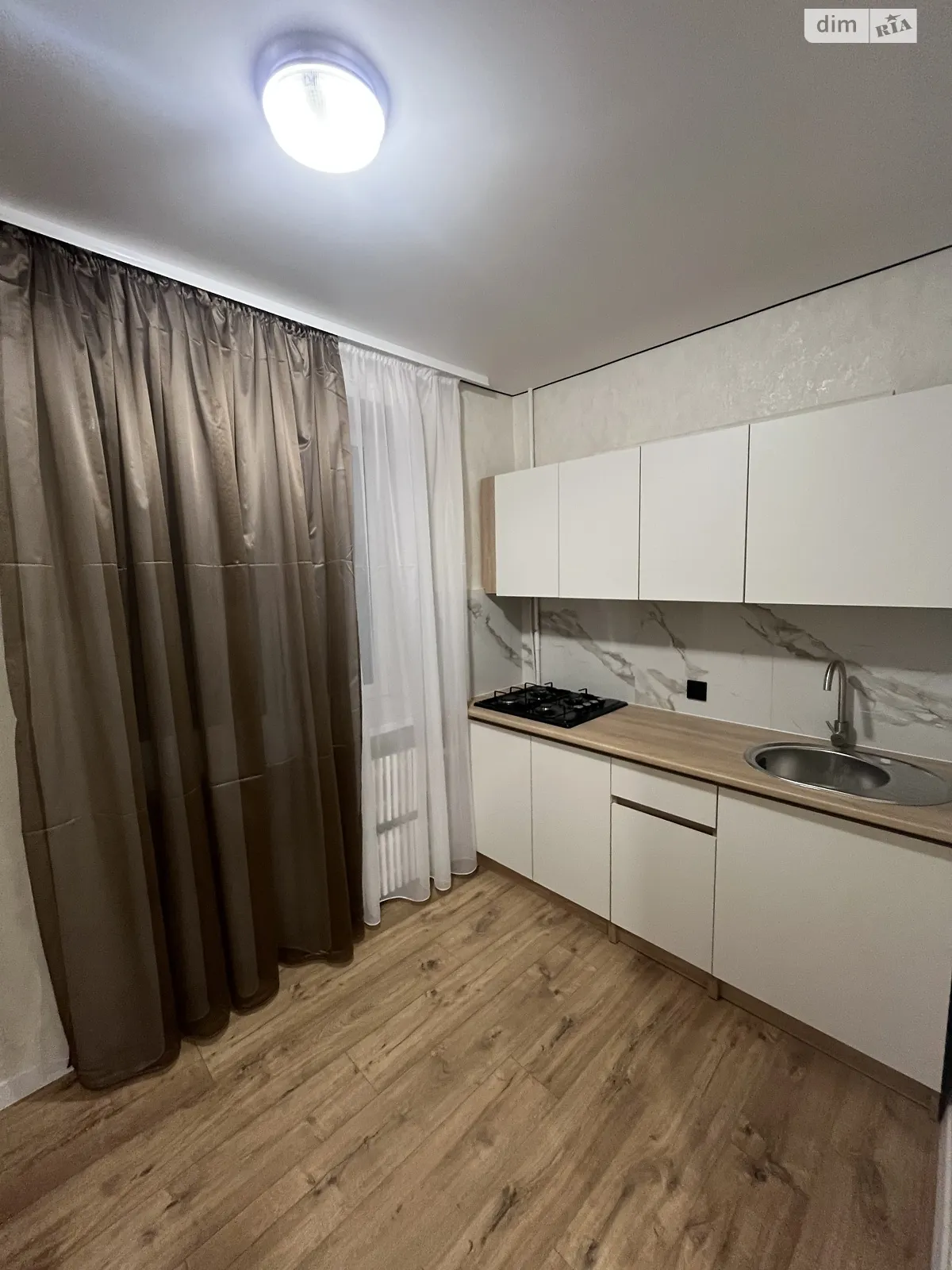 Продается 1-комнатная квартира 30 кв. м в Виннице, ул. Стельмаха, 23 - фото 1