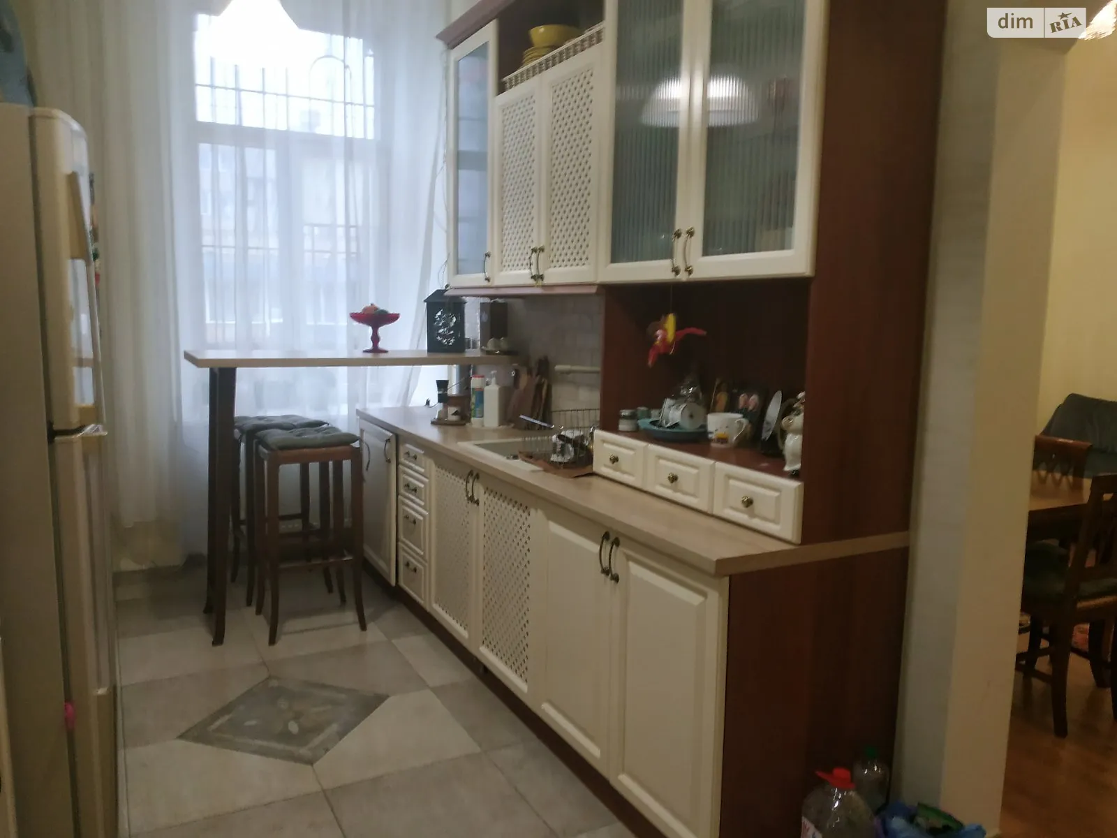 Продається 3-кімнатна квартира 76 кв. м у Одесі, вул. Канатна - фото 1