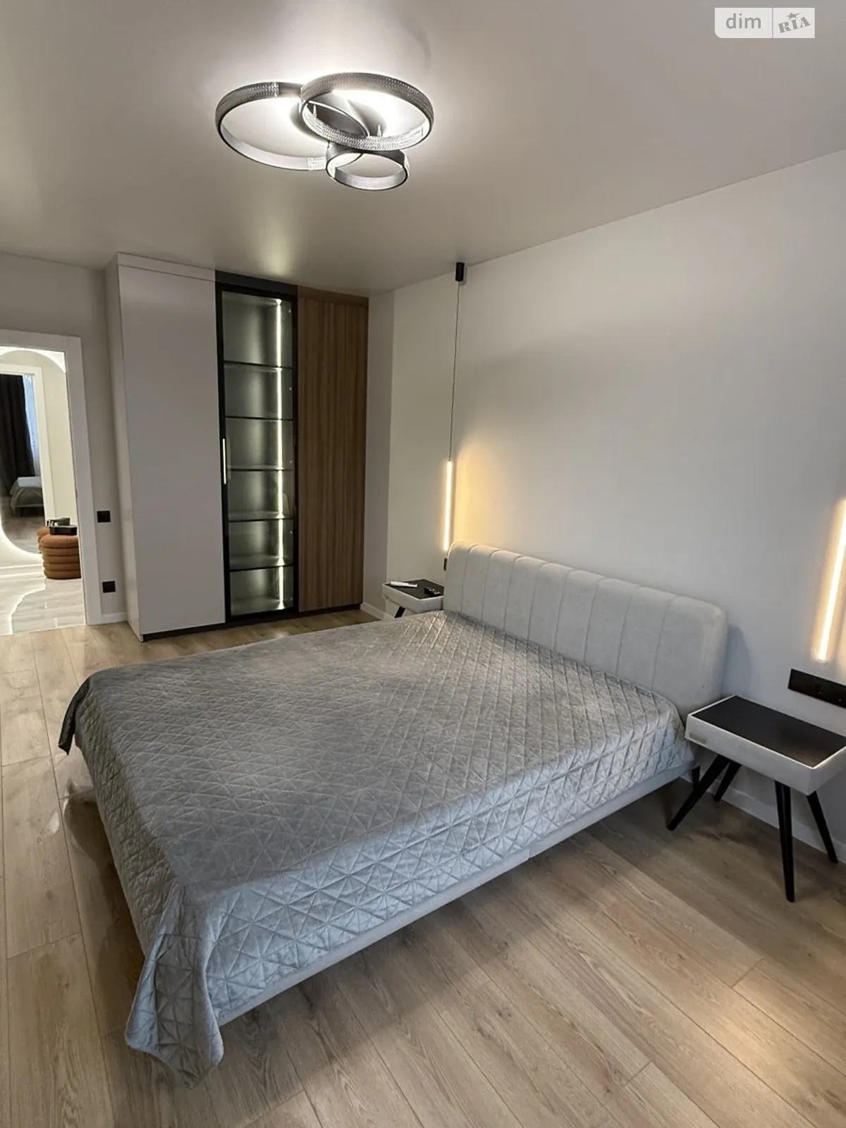 Сдается в аренду 1-комнатная квартира 46 кв. м в Виннице, ул. Праведников мира(Максимовича), 21Г корпус 2 - фото 1