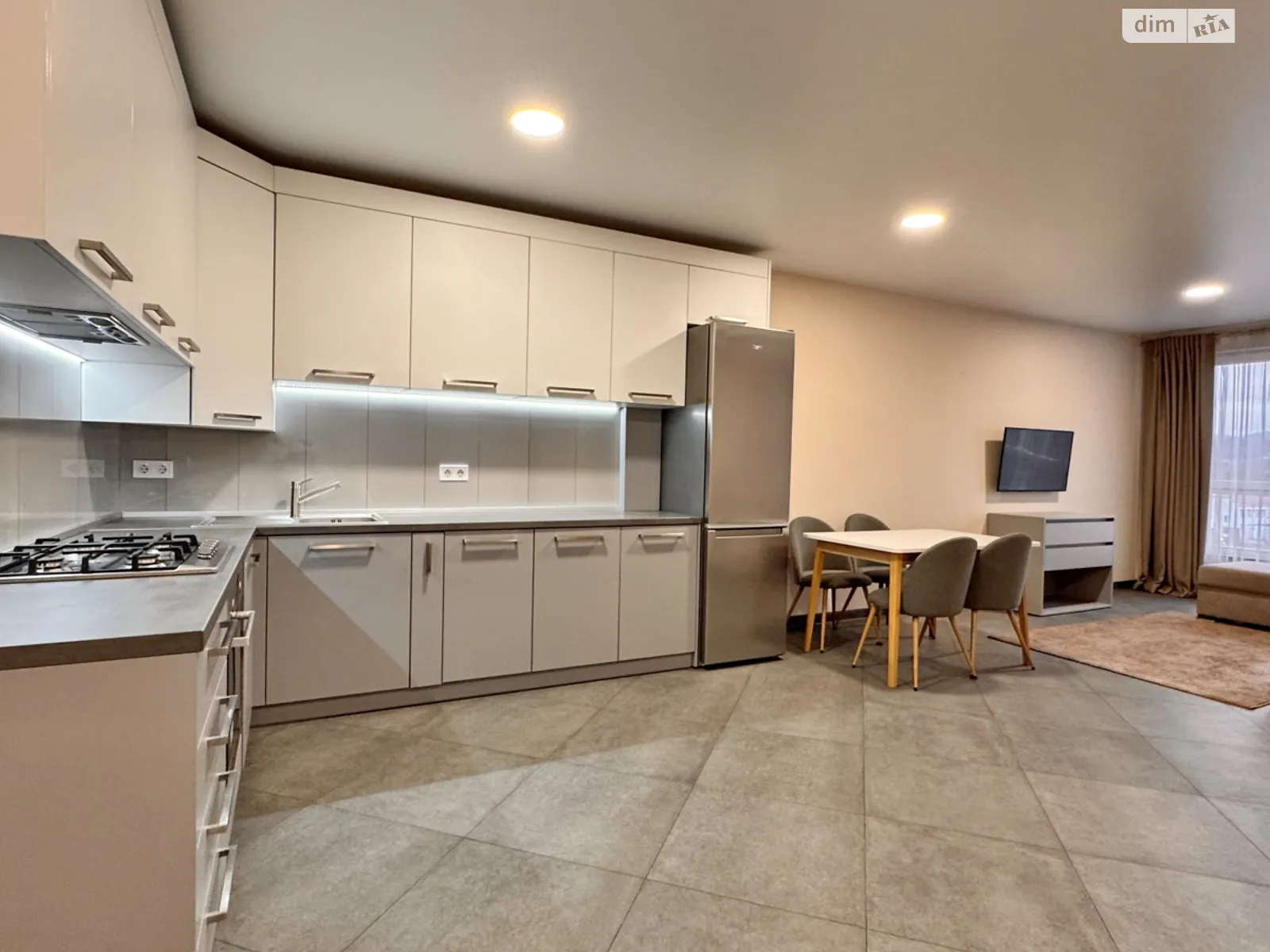 Продается 1-комнатная квартира 56.8 кв. м в Львове, цена: 127000 $ - фото 1