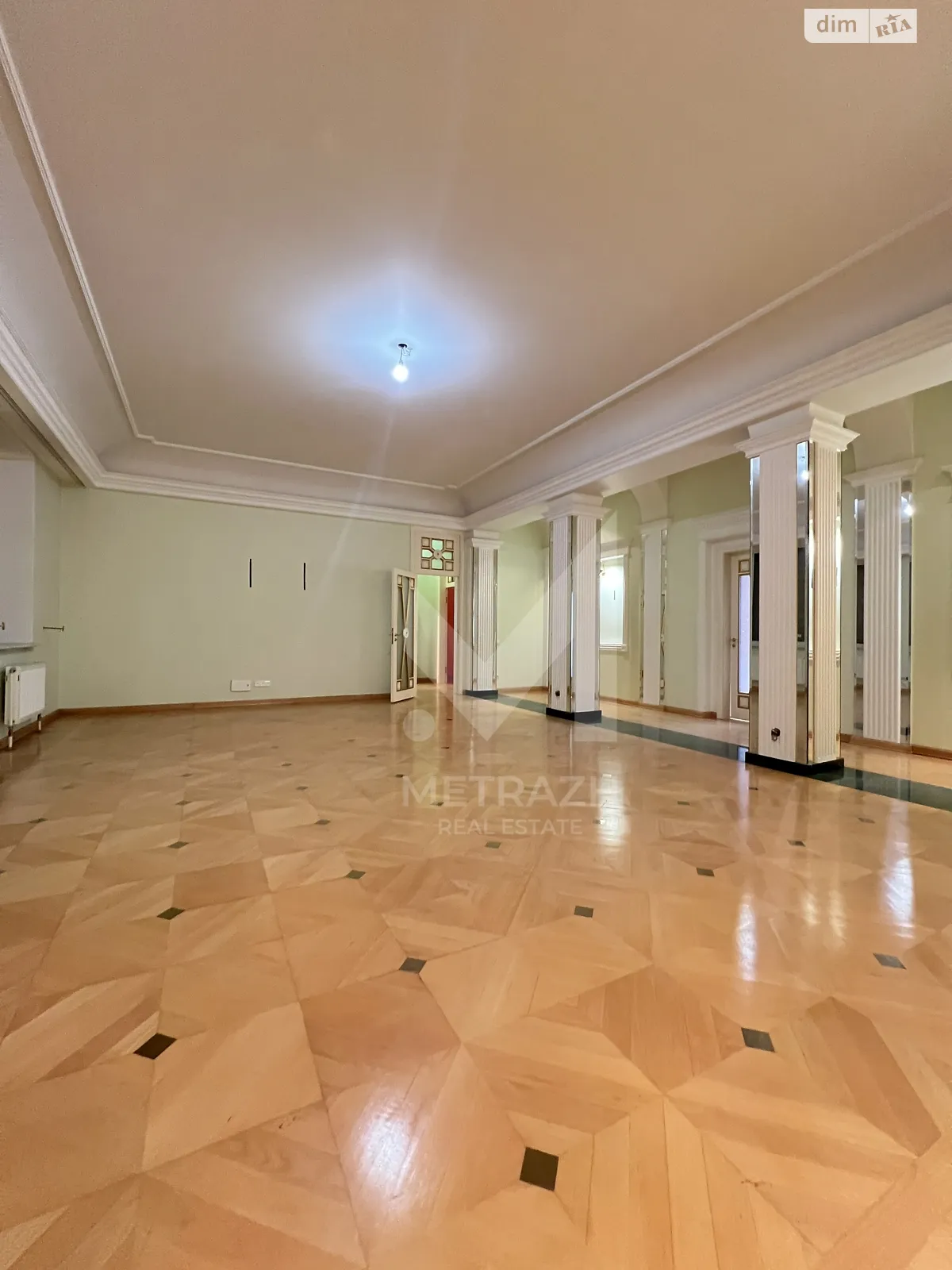 Продається 4-кімнатна квартира 209.3 кв. м у Харкові, вул. Олексія Дерев'янка, 6 - фото 1