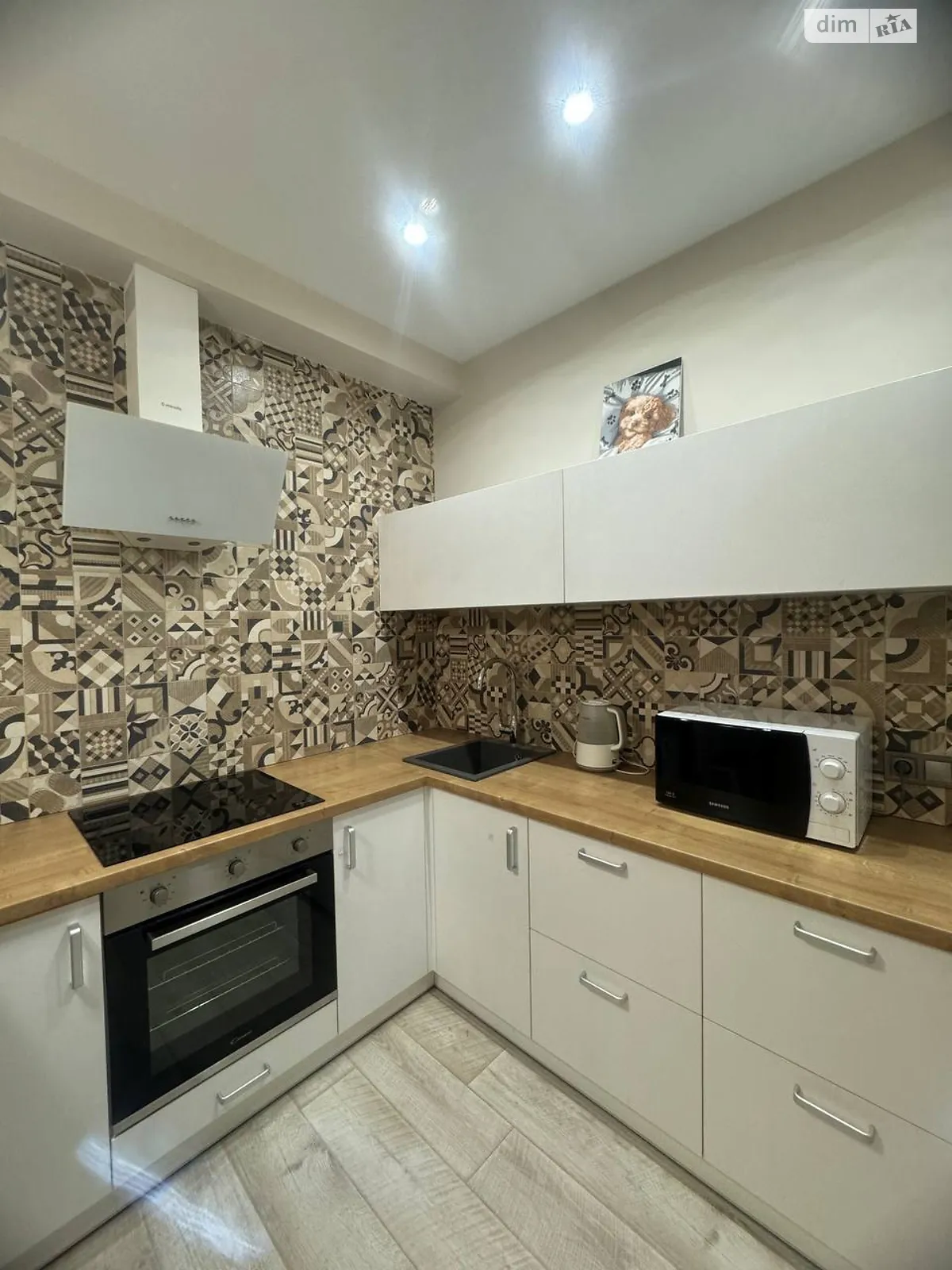 Сдается в аренду 1-комнатная квартира 40 кв. м в Киеве, ул. Михаила Максимовича, 26Б - фото 1