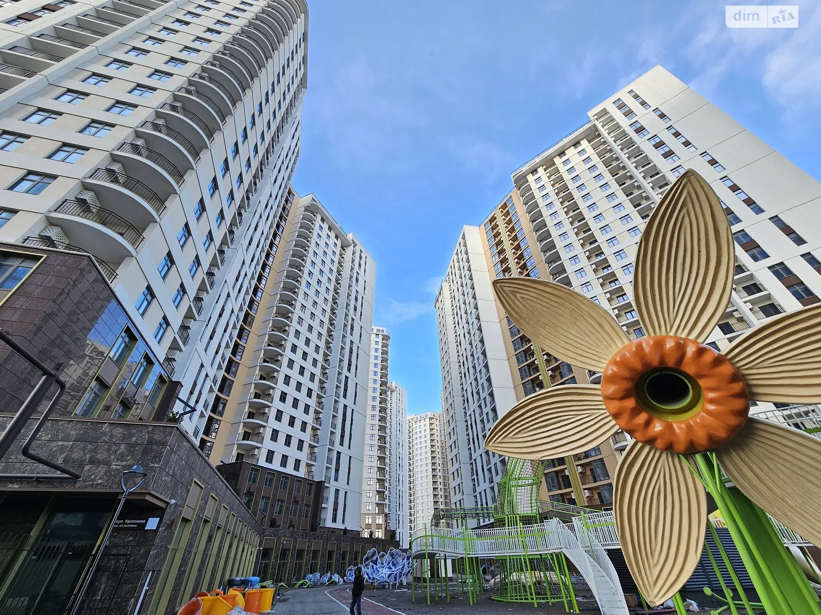 Продається 1-кімнатна квартира 43 кв. м у Одесі, вул. Краснова - фото 1