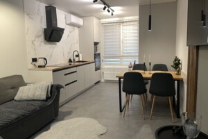 Аренда посуточная квартиры, Житомир, р‑н. Сенный рынок, Домбровского улица, дом 3В корпус 1