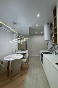 Продажа квартиры, Одесса, р‑н. Приморский, Краснова улица, дом 60