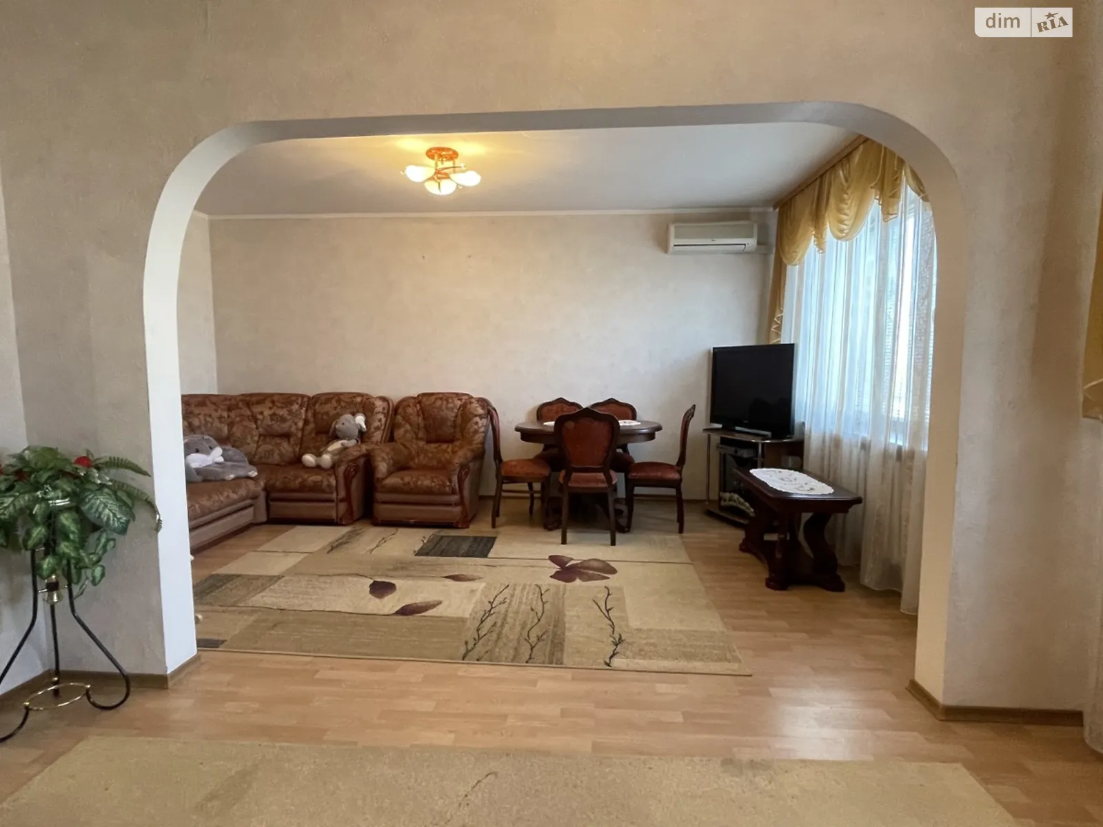 Продается 5-комнатная квартира 98.2 кв. м в Кривом Роге, цена: 38000 $ - фото 1